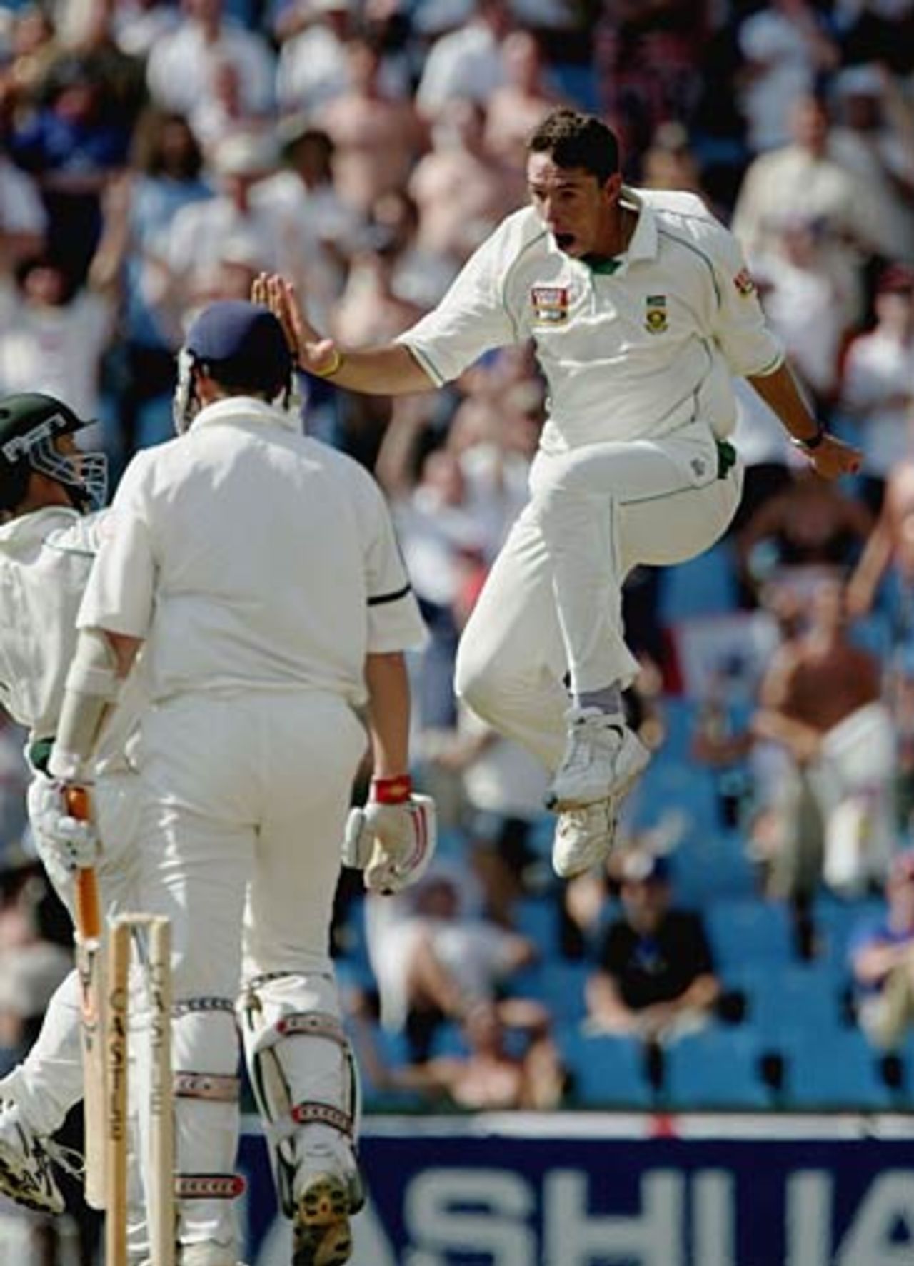 Andre Nel celebrates dismissing Ashley Giles, South Africa v England, 5th Test, Centurion, January 24, 2005