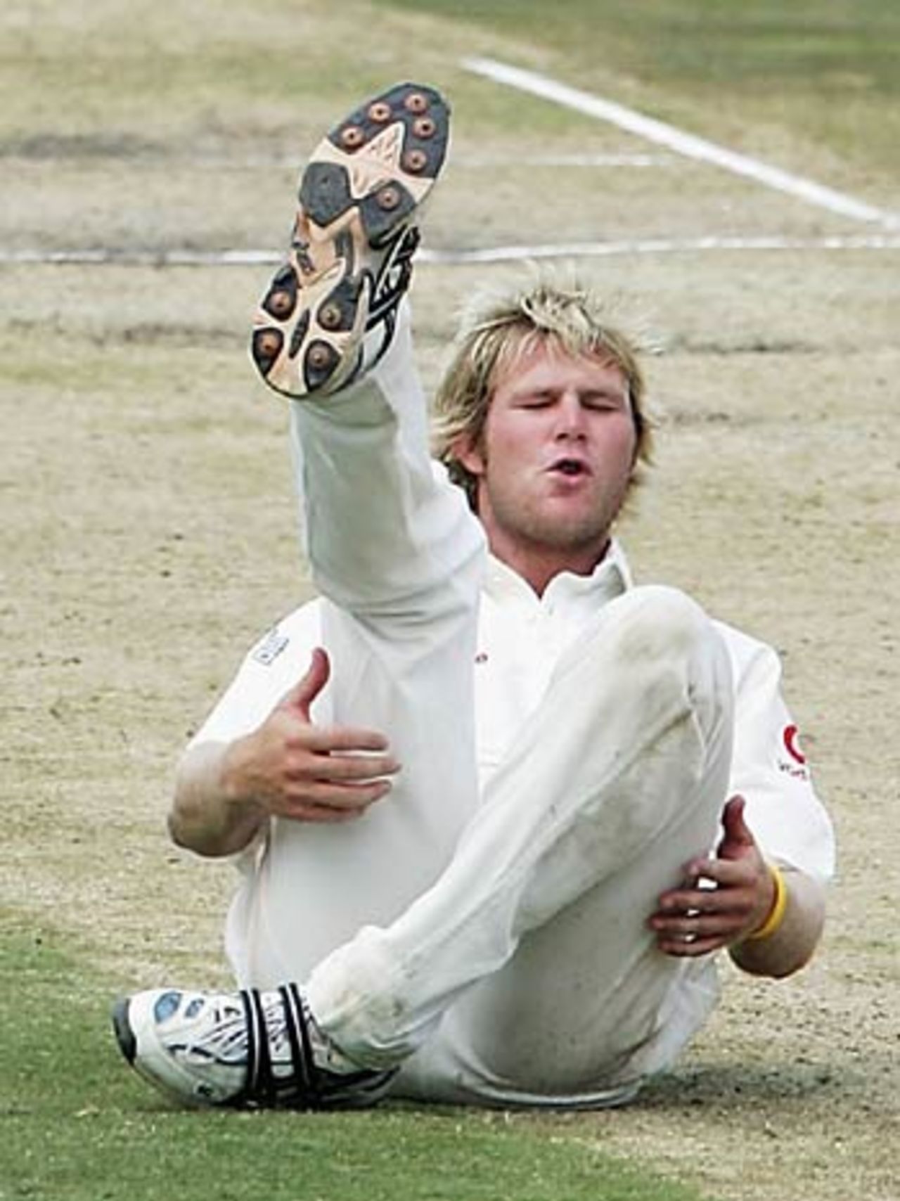 Matthew Hoggard dumped on his derriere, South Africa v England, 5th Test, Centurion, January 25, 2005