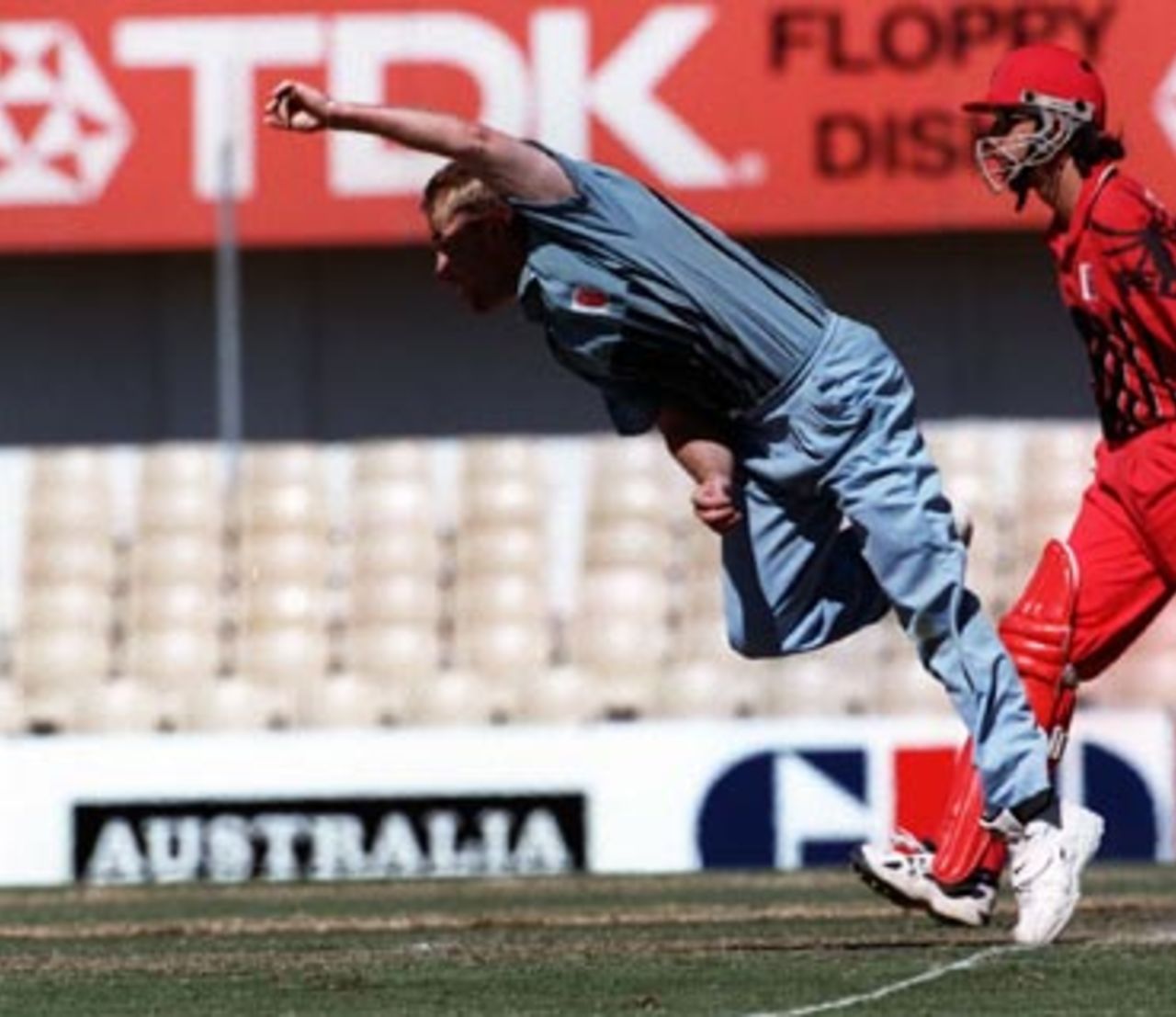 Scott Thompson bowls on his way to career best figures ... New South Wales v South Australia in the semi final of the MMC OD Series at the Sydney Cricket Ground, Sunday February 22nd 1998