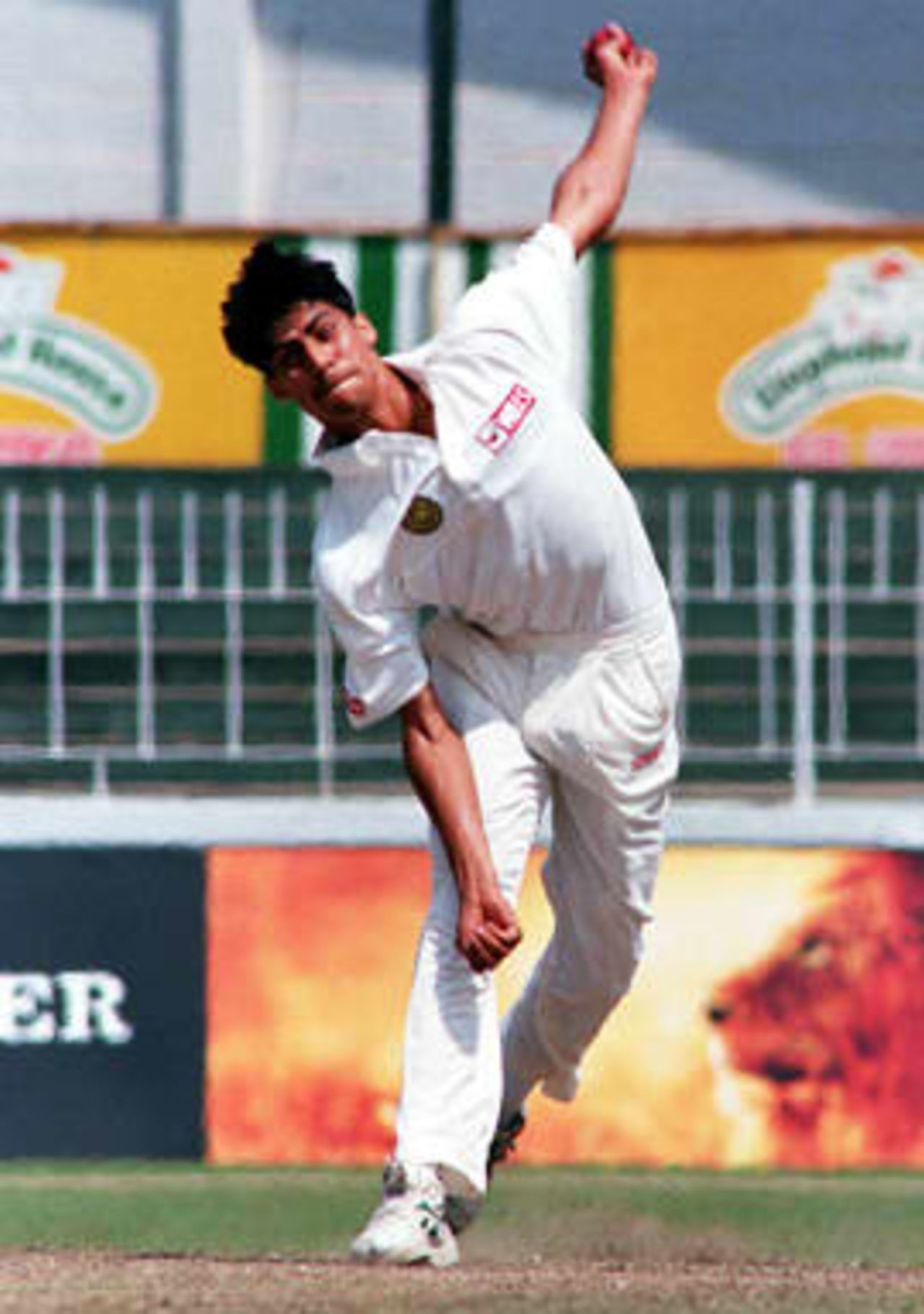 Ashish Nehra in action - Asian Test Championship, 1998/99, 2nd Match, Sri Lanka v India, Sinhalese Sports Club, Colombo, 26 February 1999