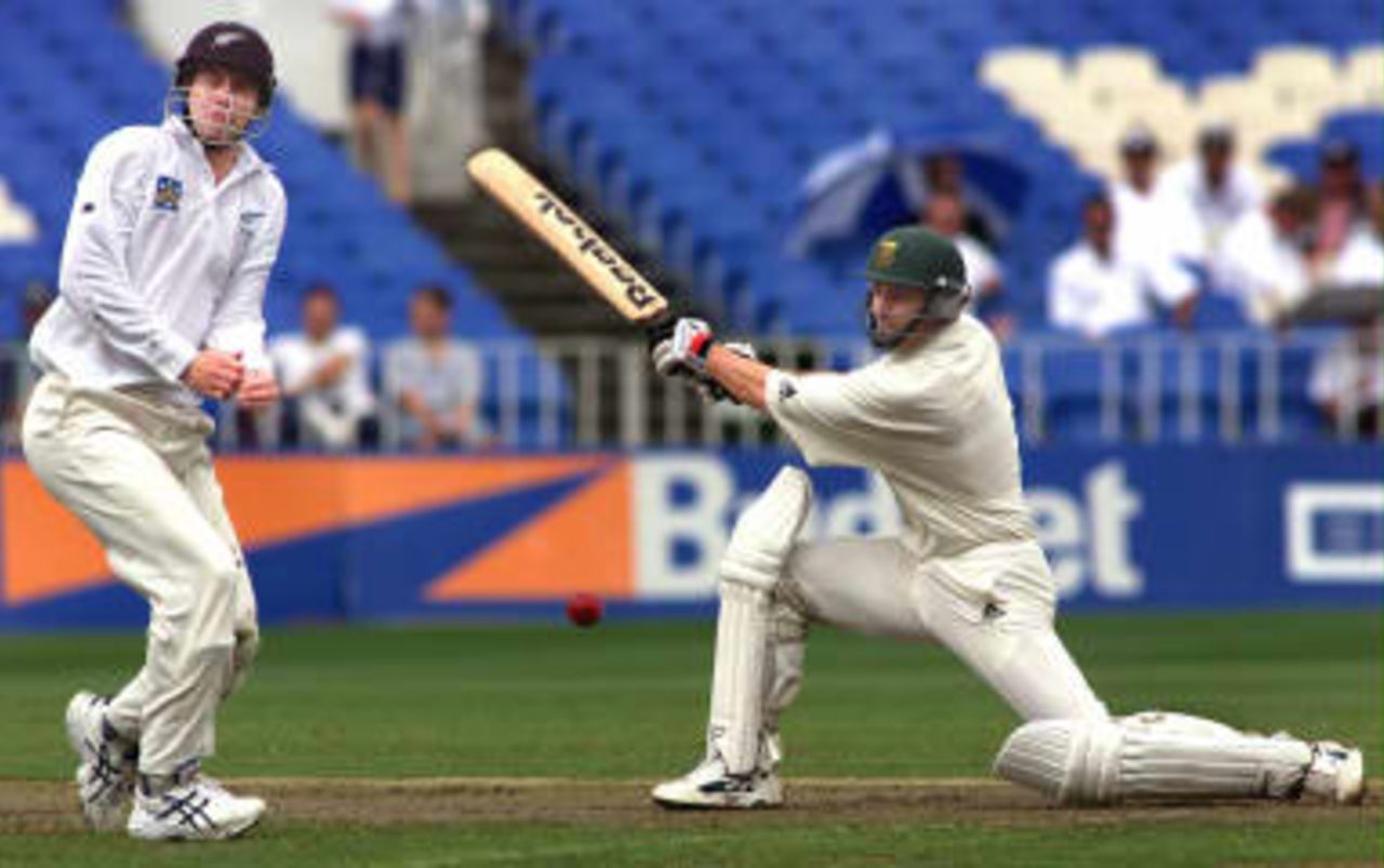 Matt Horne takes evasive action as Gary Kirsten cover drives - South Africa in New Zealand, 1998/99, 1st Test,  New Zealand v South Africa, Eden Park, Auckland 27 February 1999