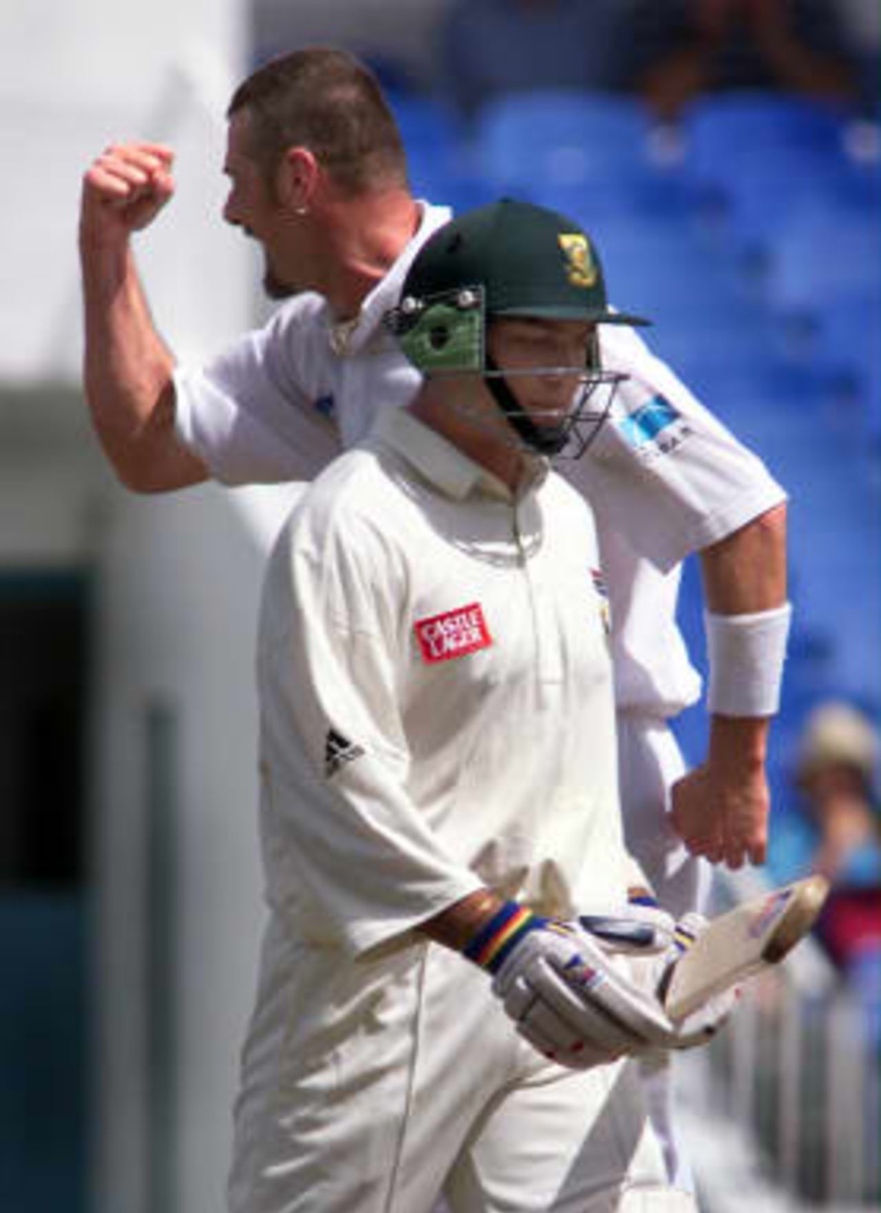 Simon Doull celebrates dismissing Jacques Kallis  - South Africa in New Zealand, 1998/99, 1st Test,  New Zealand v South Africa, Eden Park, Auckland 27 February 1999