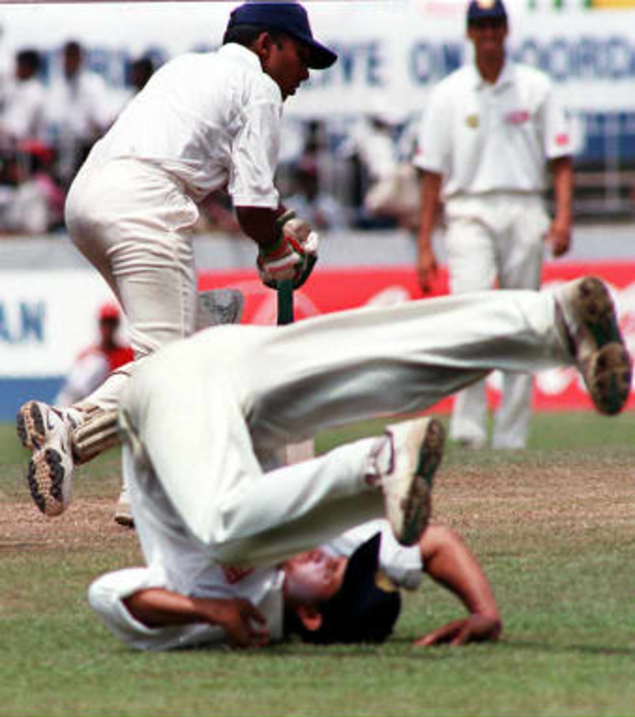 Ganguly drops Jayawardene - Asian Test Championship, 1998/99, 2nd Match Sri Lanka v India Sinhalese Sports Club, Colombo 27 Feb 1999