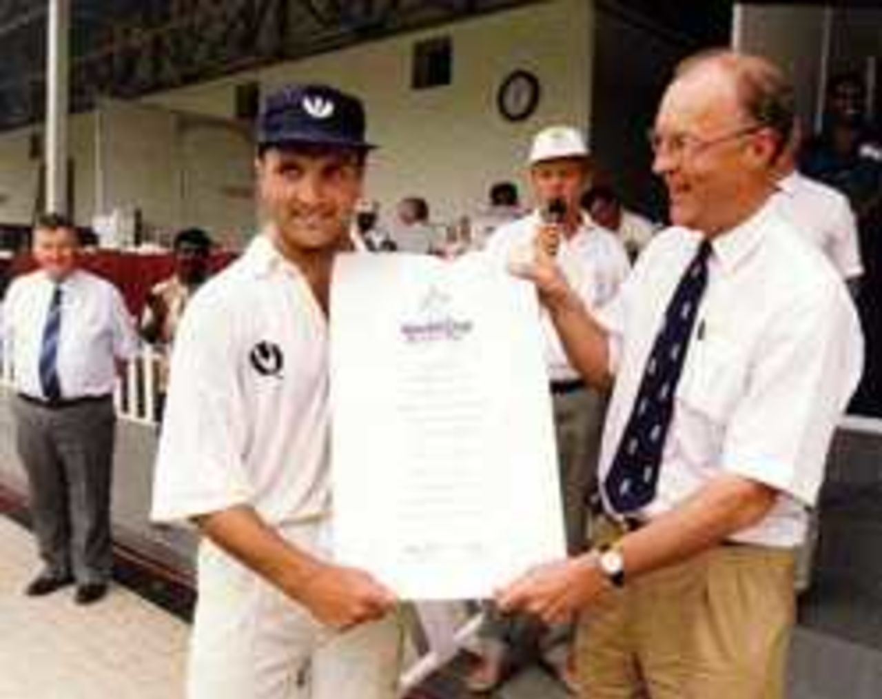 Scotland captain George Salmond receives the 3rd place award, ICC Trophy, Kuala Lumpur 1997