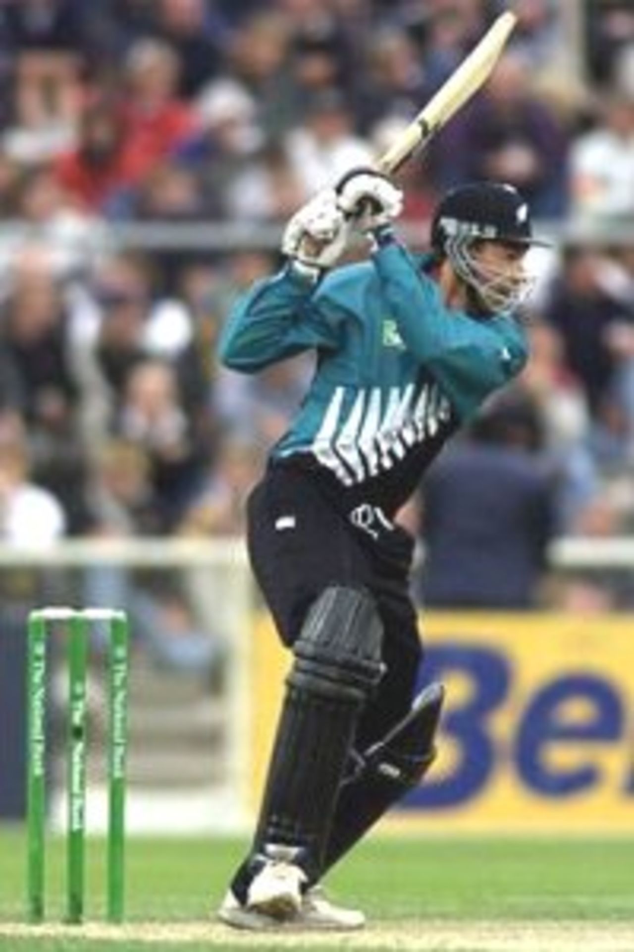 26 Feb 2000: Stephen Fleming of New Zealand hits out, during the fourth one day international between New Zealand and Australia at Jade Stadium, Christchurch, New Zealand.