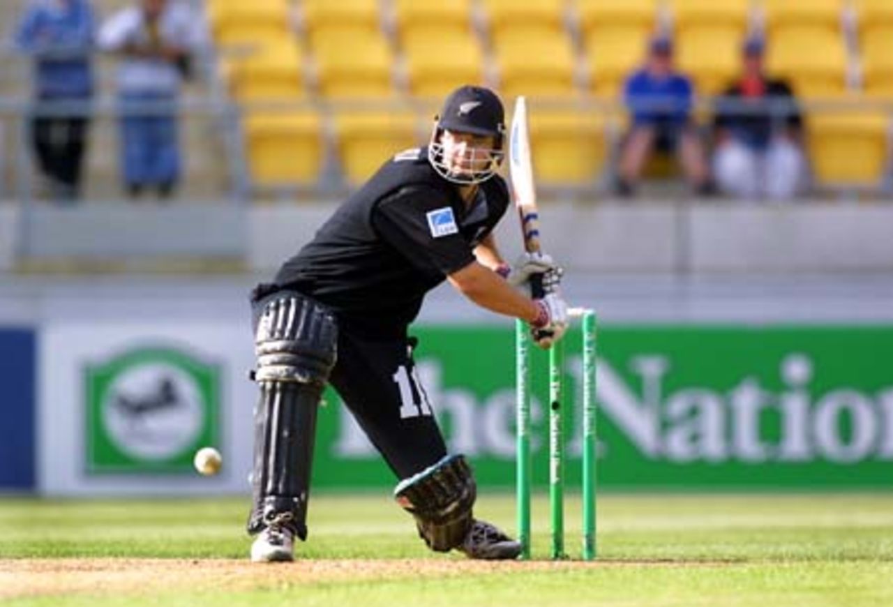 New Zealand lower order batsman Daniel Vettori eyes up a full ball as he attempts to drive it through the covers during his innings of six not out. 2nd One-Day International: New Zealand v Sri Lanka at WestpacTrust Stadium, Wellington, 3 February 2001.