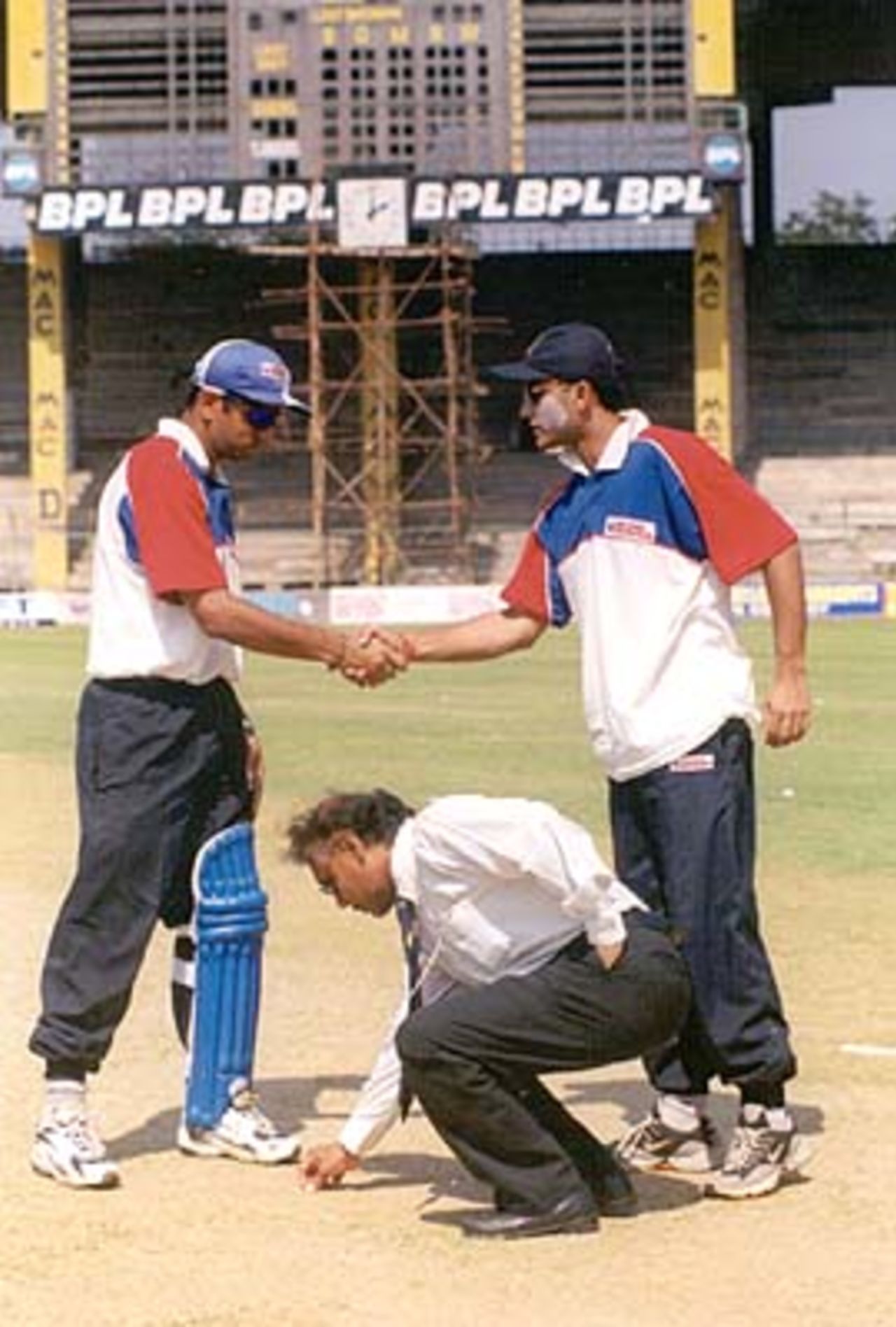 12 Feb 2001: Challenger Series 2000/01, India v India 'A', MA Chidambaram Stadium, Chepauk, Chennai