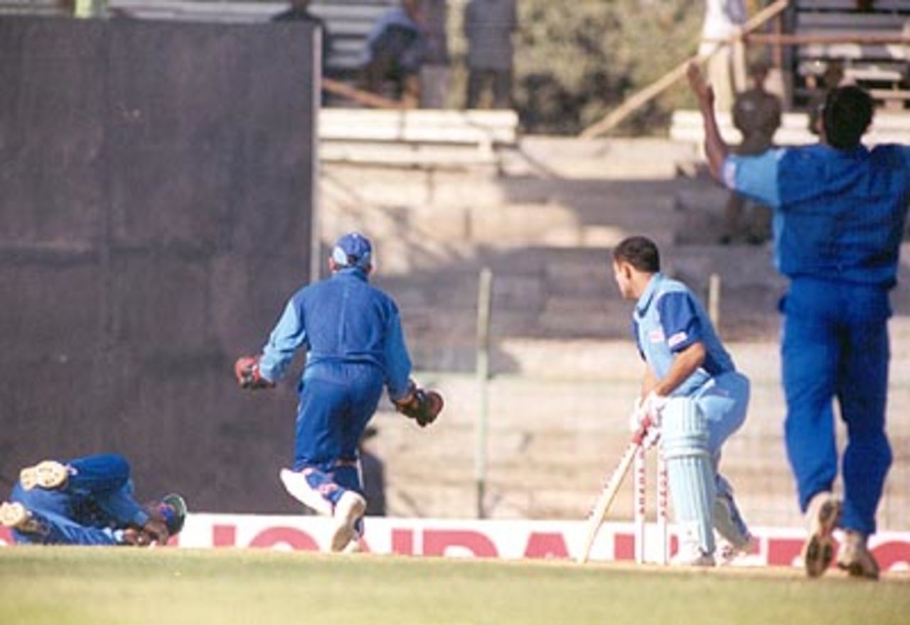 12 Feb 2001: Challenger Series 2000/01, India v India 'A', MA Chidambaram Stadium, Chepauk, Chennai