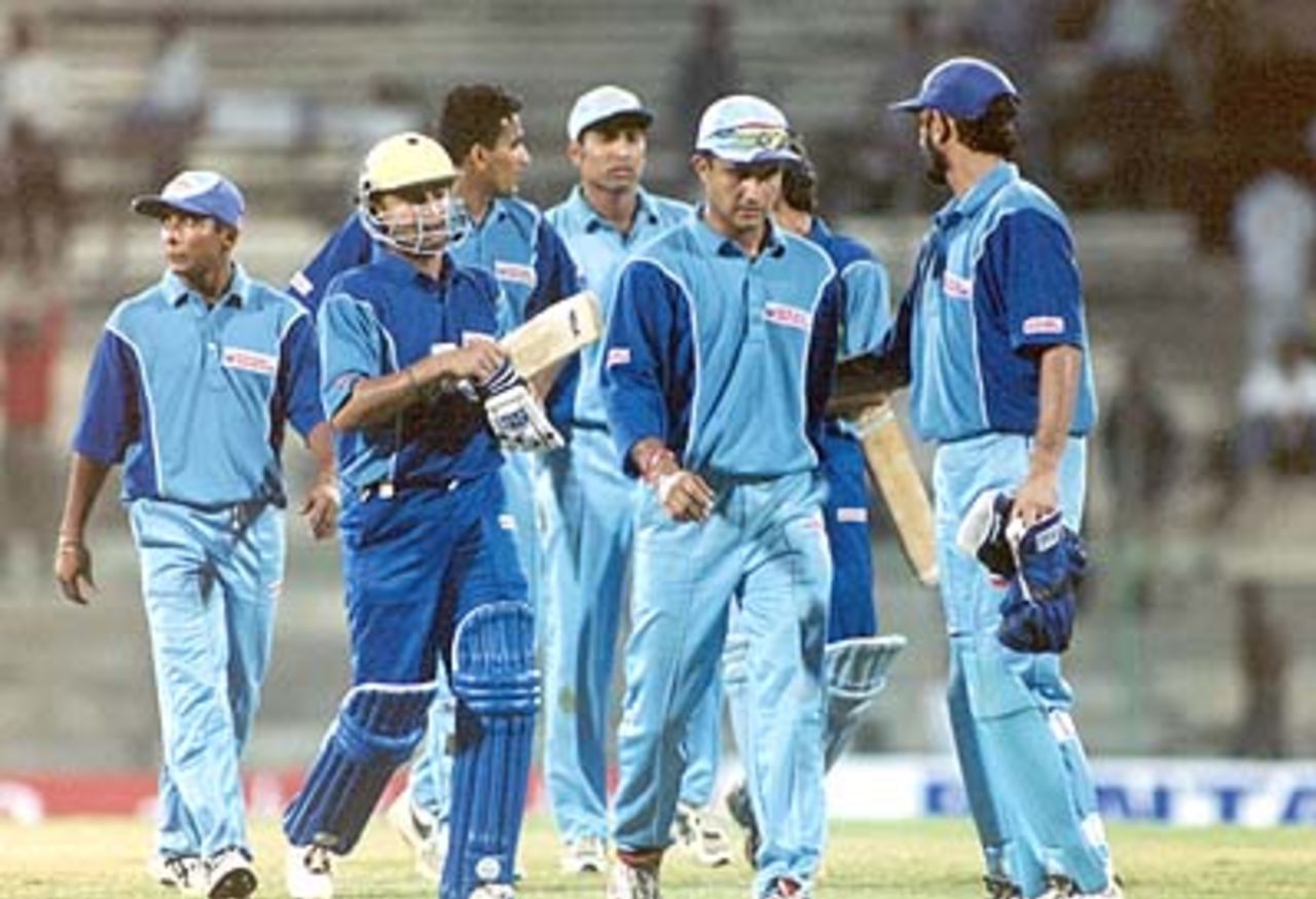 Mongia leads the way after helping India A to a win. Challenger Series 2000/01, India v India 'A', MA Chidambaram Stadium, Chepauk, Chennai, 12 Feb 2001