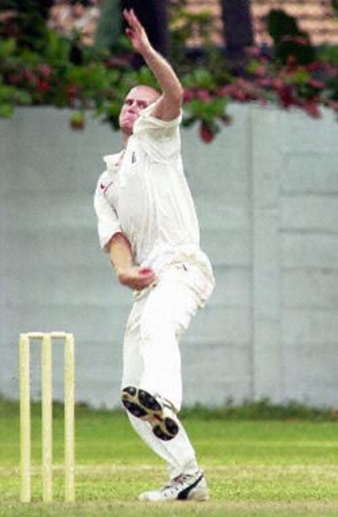 England bowler Matthew Hoggard prepares to deliver against a Sri Lanka Board XI batsman in the first inning of the first day of a four-day cricket match, 15 February 2001 in Matara, southern Sri Lanka