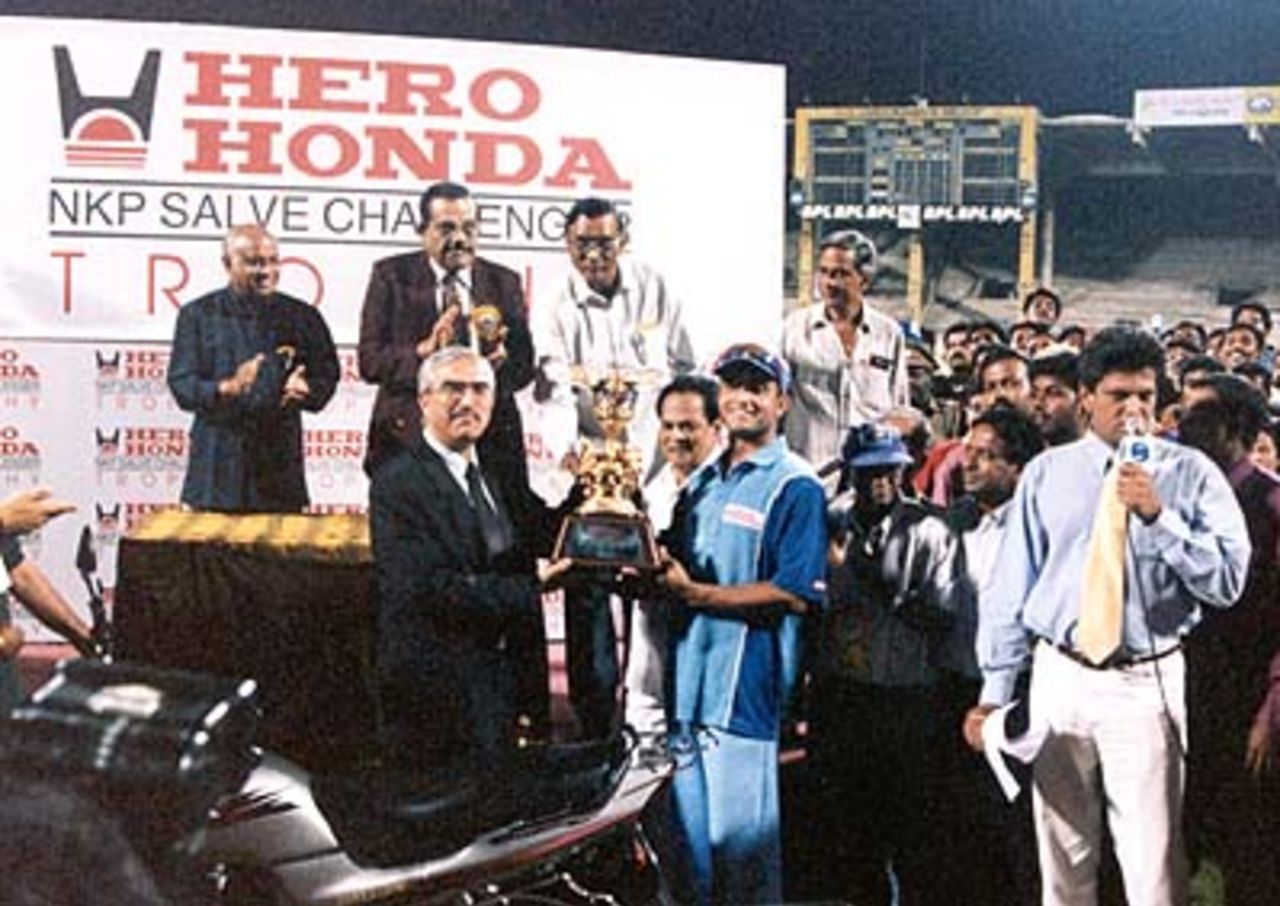 Ganguly proudly receives the NKP Salve - Challenger Trophy. Challenger Series 2000/01, Final, India v India 'A', MA Chidambaram Stadium, Chepauk, Chennai, 15 Feb 2001