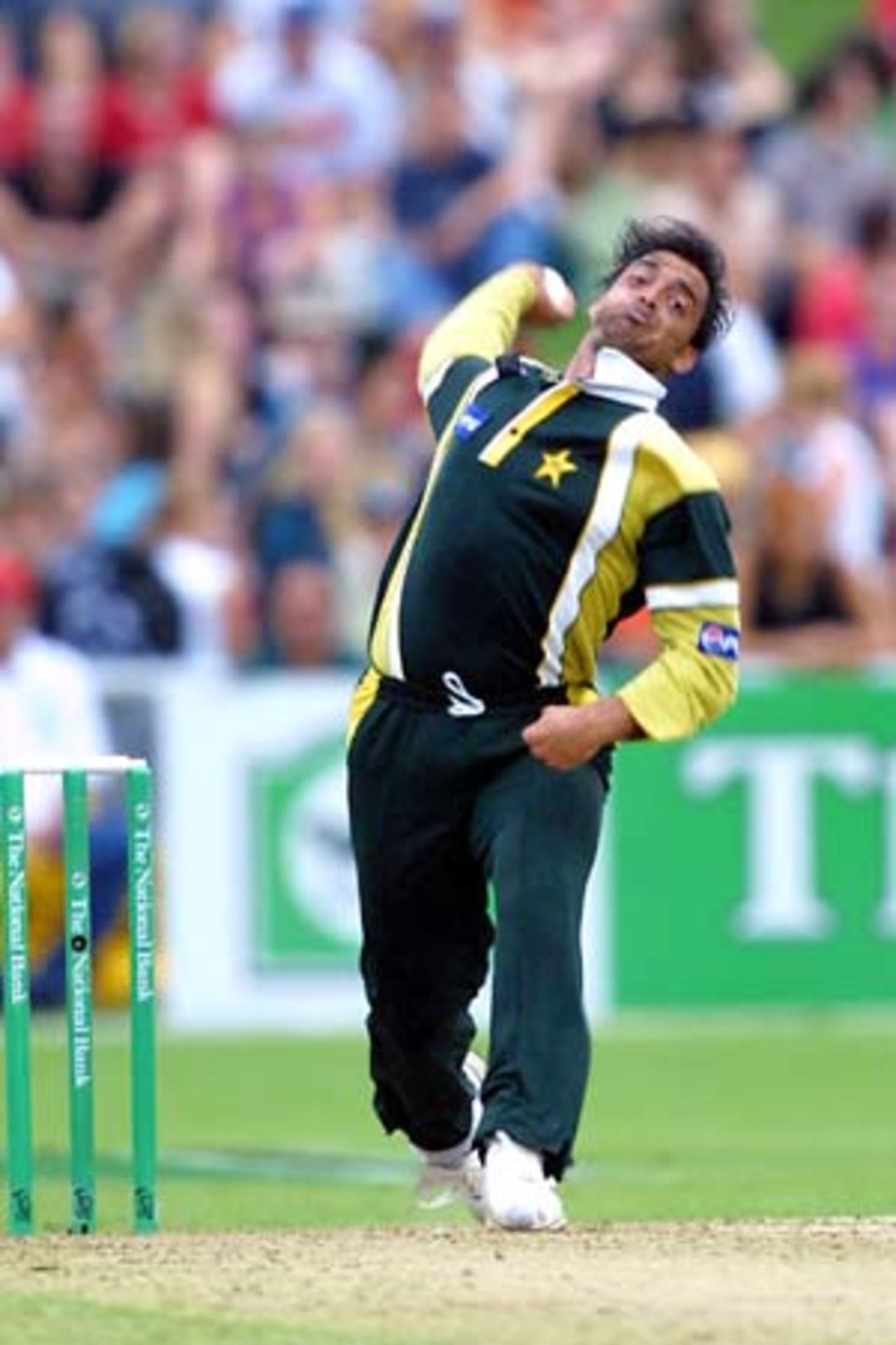 Pakistan fast bowler Shoaib Akhtar delivers a ball in his first over. Shoaib left the field with a strained left quadricep muscle after three balls of his second over. 2nd One-Day International: New Zealand v Pakistan at McLean Park, Napier, 20 February 2001.