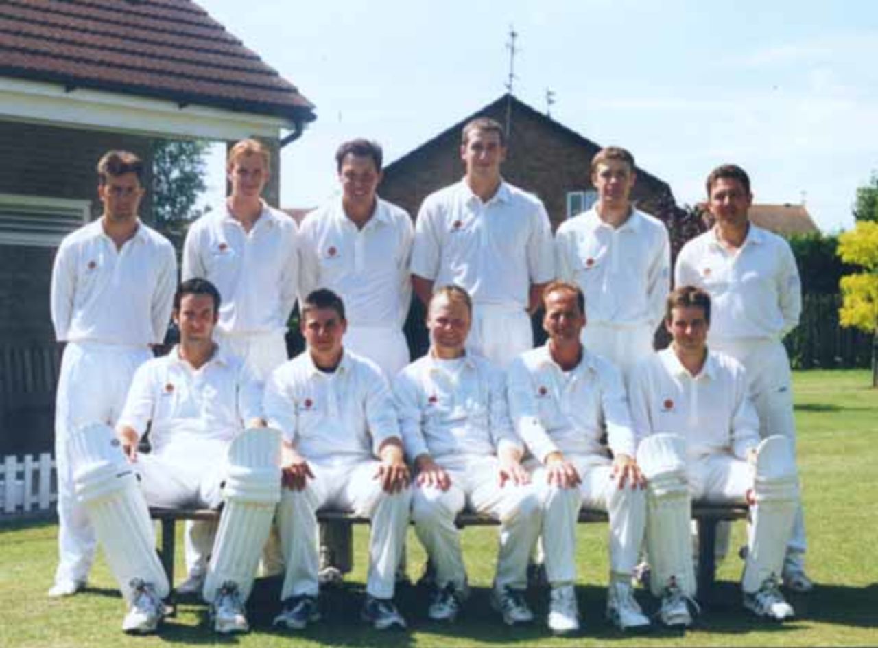 <b>Standing:</b> Daniel Oliver, Simon Greenfield, Richard Hindley, Guy Benson, Stephen Foulger, Richard Lewis.<br><b>Seated:</b> Andy Perry, Luke Sears, Paul Gover, Phil Loat, Dominic Carson.