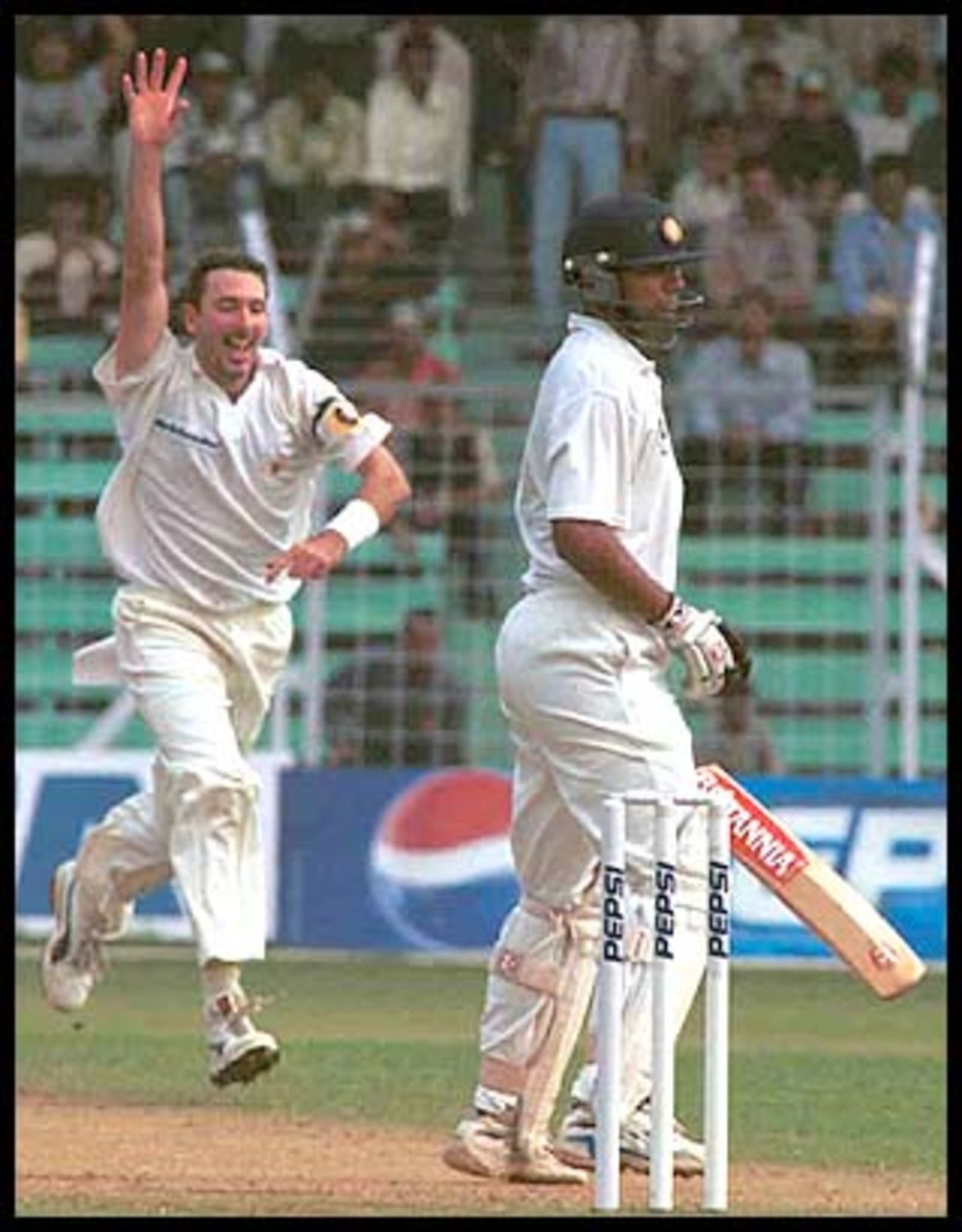 Fleming is delighted after seeing off Dravid. Australia in India 2000/01, 1st Test, India v Australia, Wankhede Stadium, Mumbai 27Feb-03Mar 2001 (Day 1)