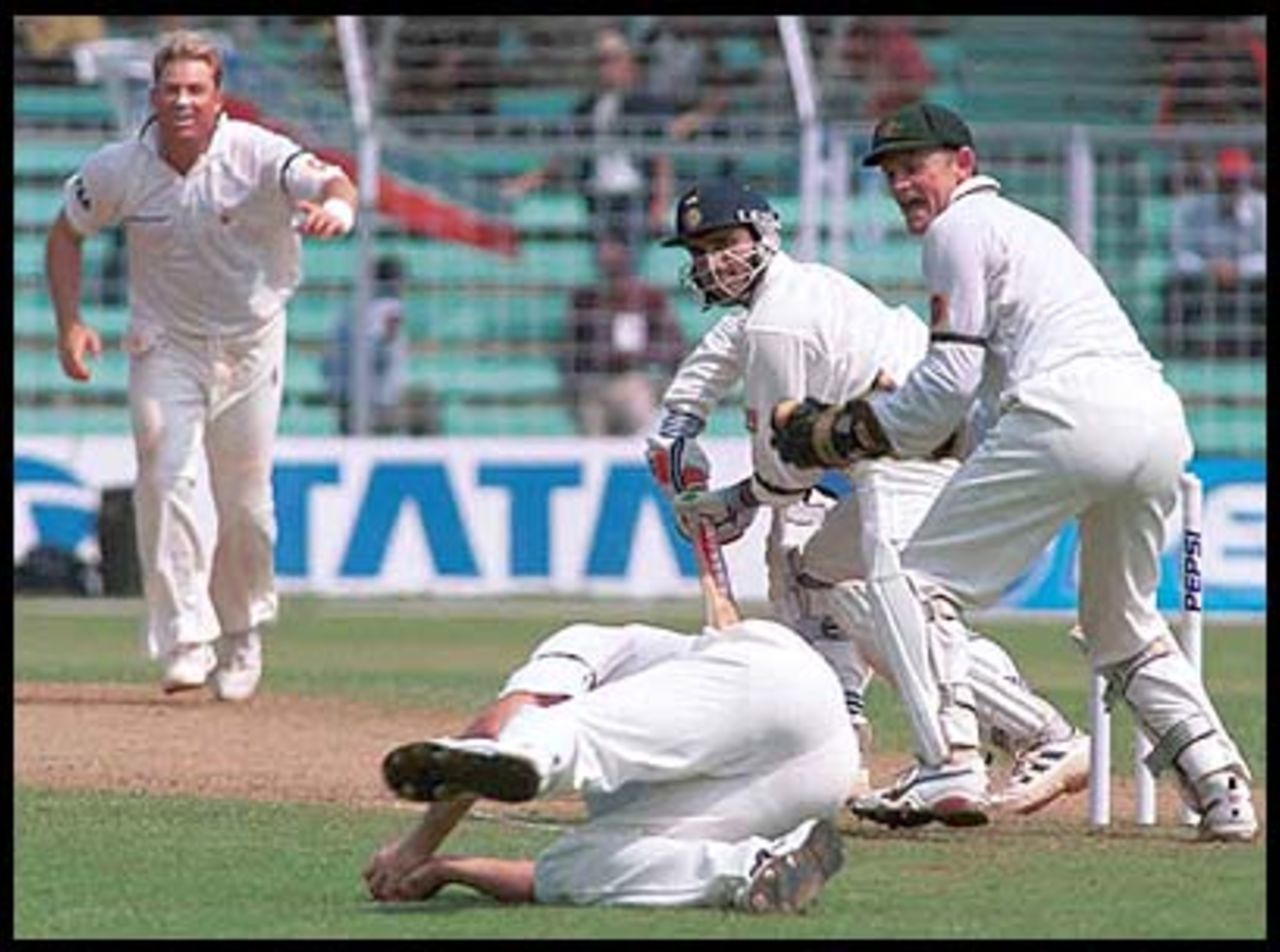 Hayden closes his prehensile hands over a Ganguly nick. Australia in India 2000/01, 1st Test, India v Australia, Wankhede Stadium, Mumbai 27Feb-03Mar 2001 (Day 1)