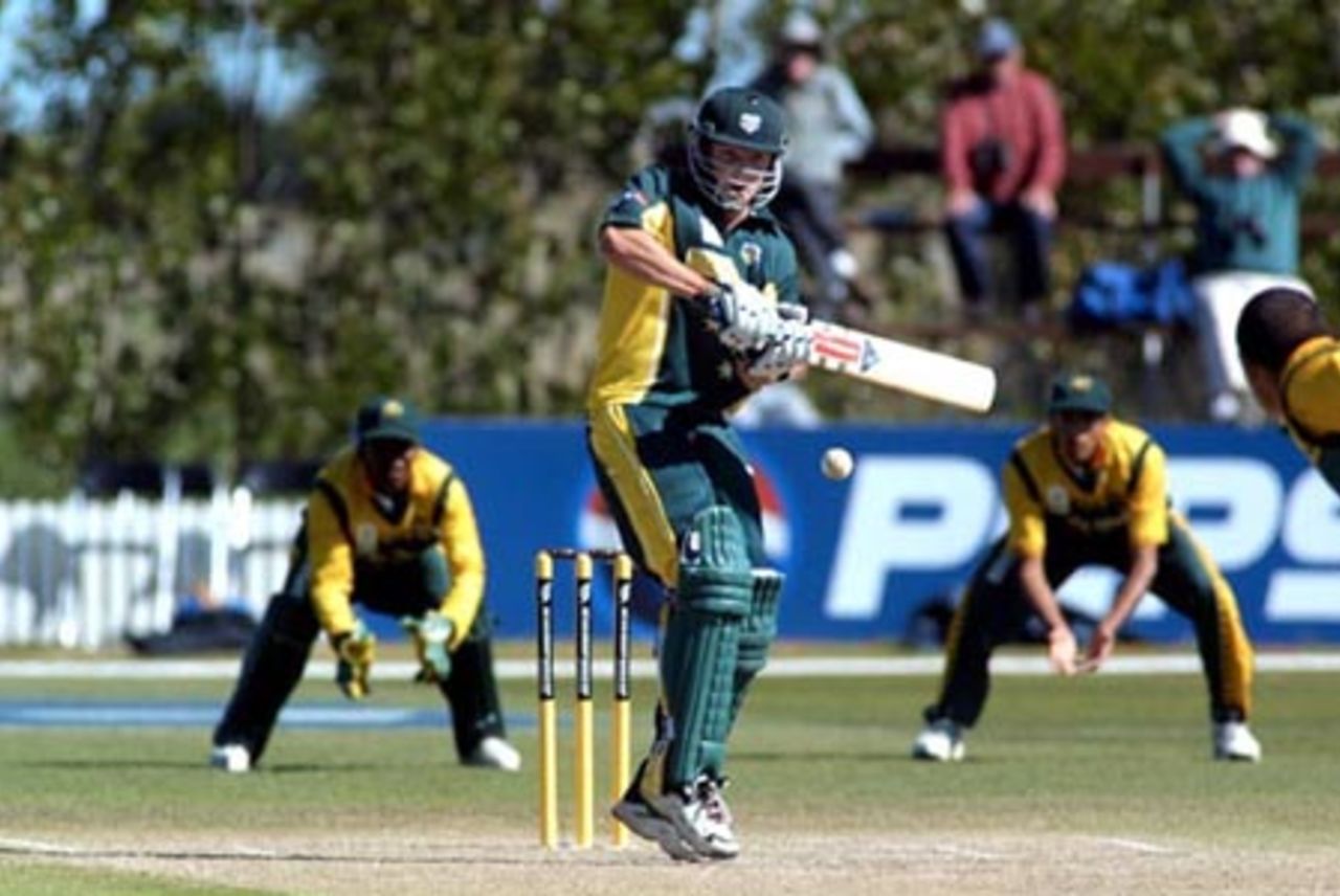 Australia Under-19 batsman Shaun Marsh shapes to pull a delivery during his innings of 35. ICC Under-19 World Cup Super League Final: Australia Under-19s v South Africa Under-19s at Bert Sutcliffe Oval, Lincoln, 9 February 2002.