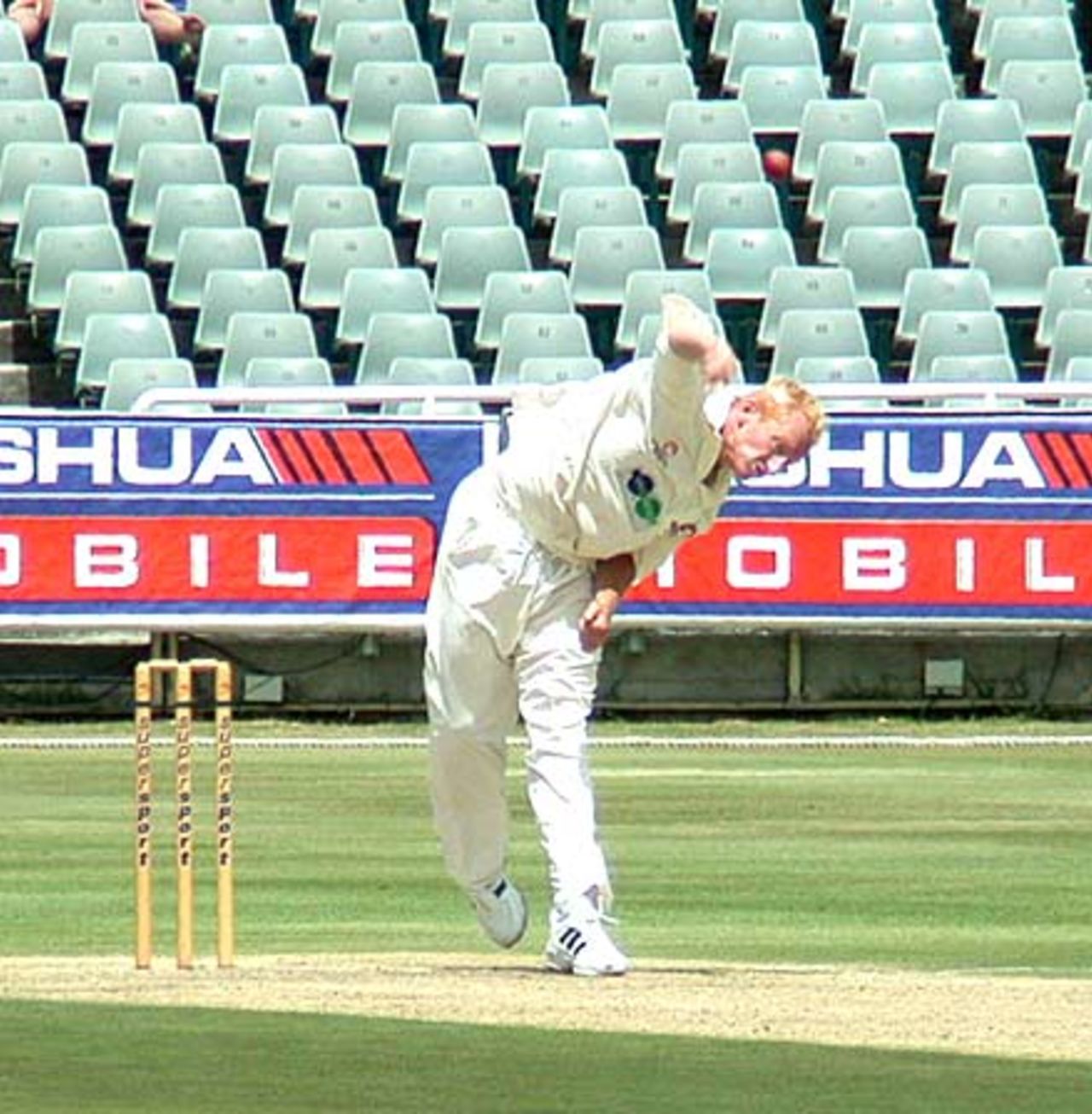 EP's Nantie Haywood in full flight against WP at Newlands