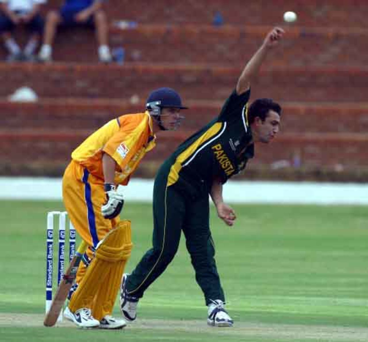 Azhar Mahmood and Stephen Cook, Gauteng Invitation XI v Pakistanis 1 Feb 2003