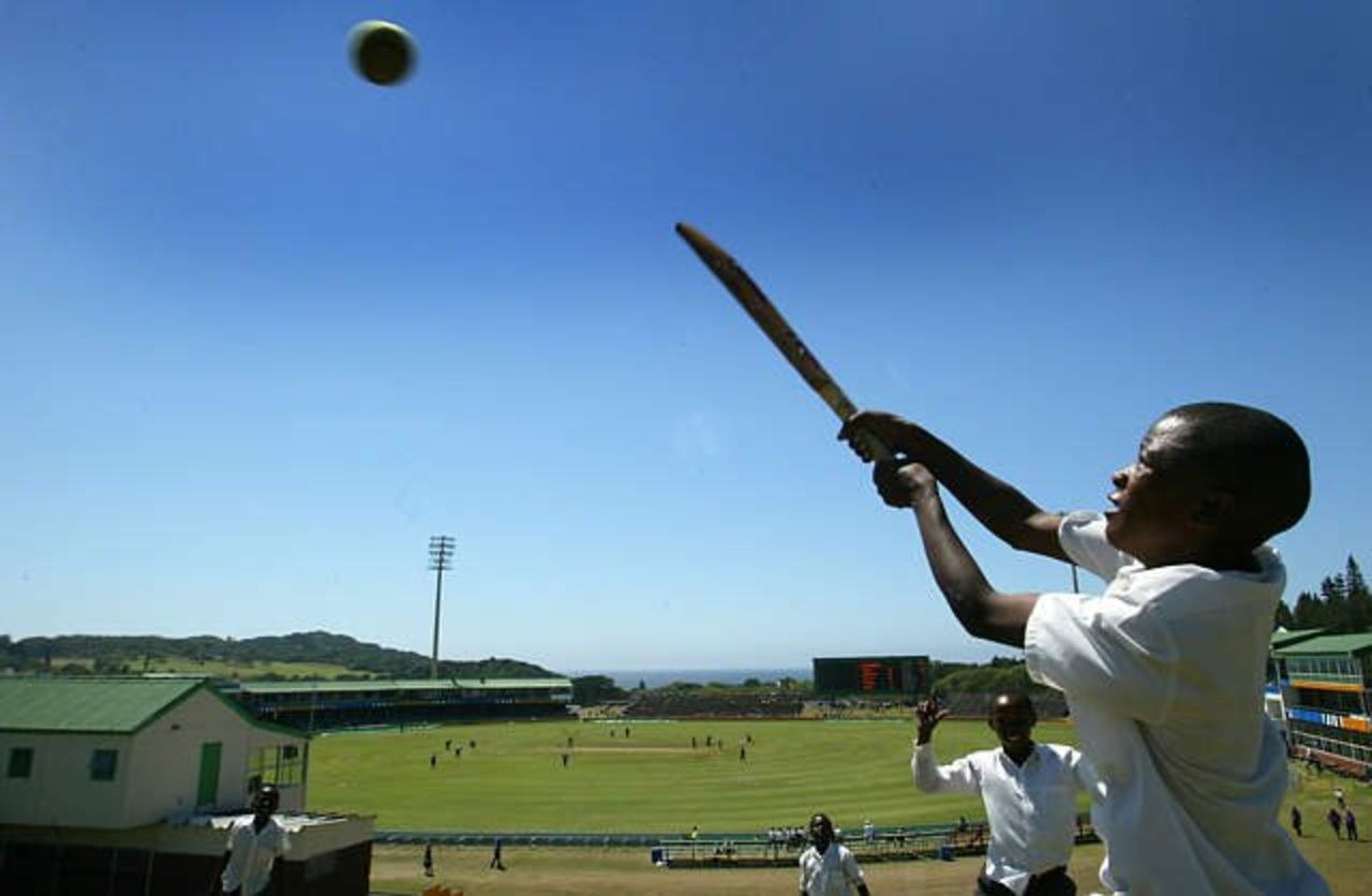 Youngsters play cricket at Buffalo Park, East London as England play a World Cup warm-up match against Border (Thu 6 Feb 2003)