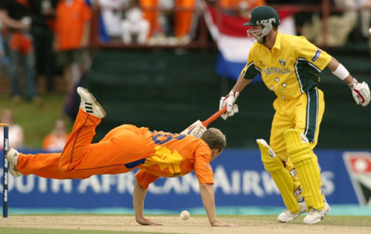 World Cup, 2003 - Australia v Netherlands at Potchefstroom, 20 February 2003