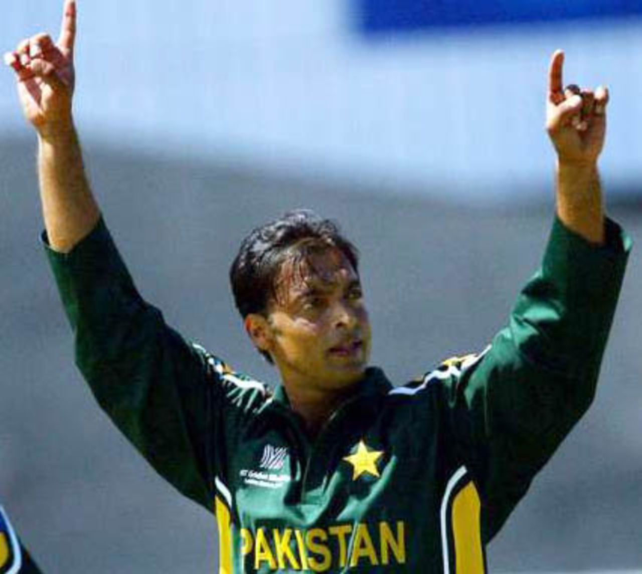 World Cup, 2003 -  England v Pakistan at Cape Town, 22 February 2003