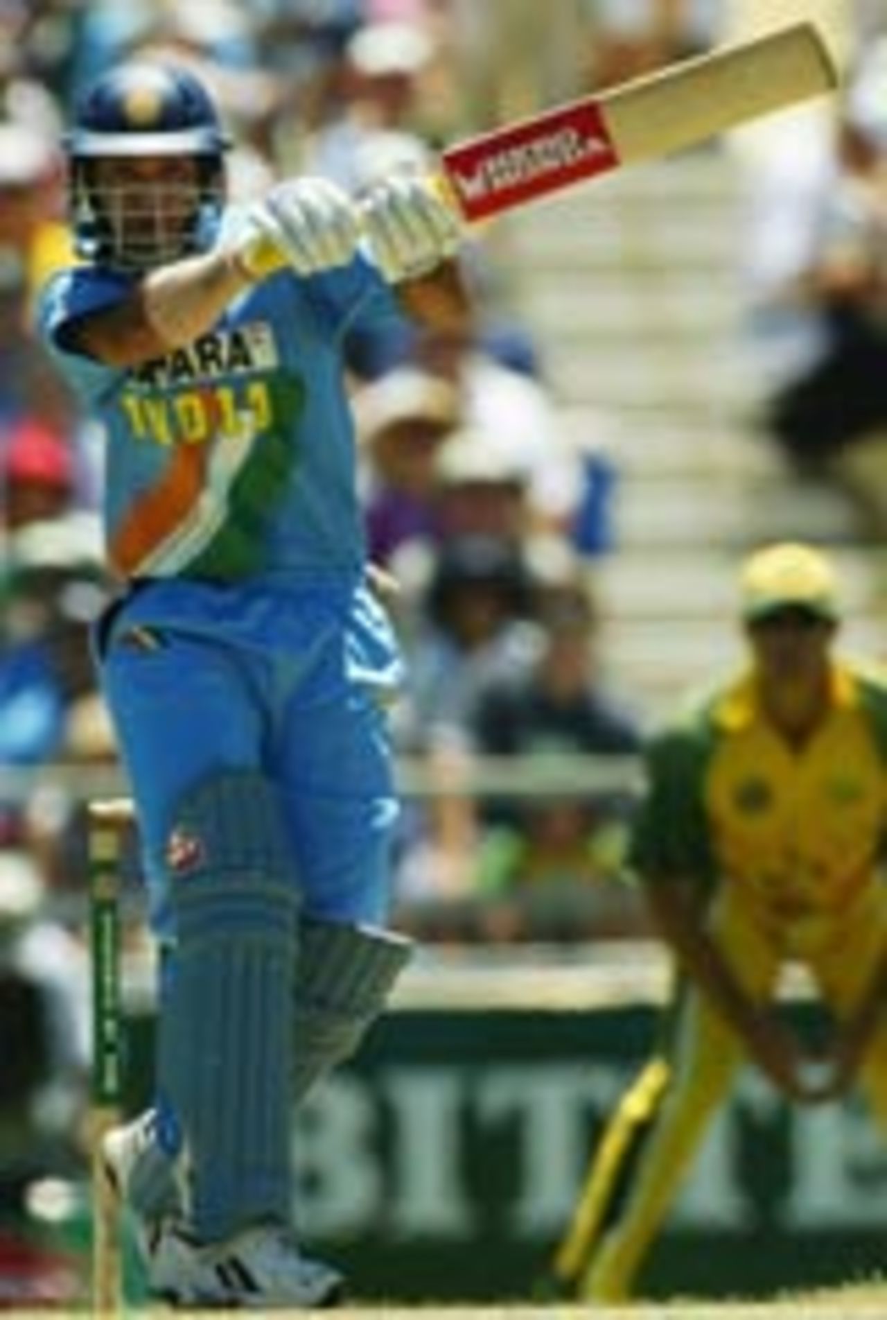 Yuvraj Singh pulls fiercely, Australia v India, 11th match, VB Series, Perth, February 1, 2004