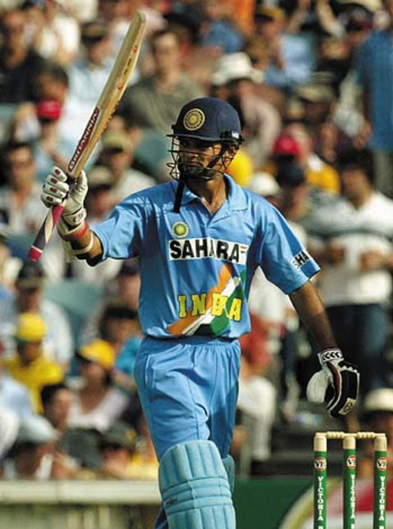 Hemang Badani acknowledges the cheers after reaching his half-century, Australia v India, VB Series, 1st final, Melbourne, February 6, 2004