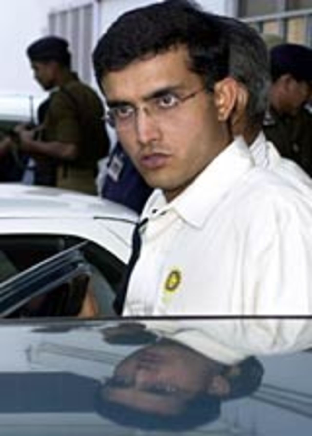 Sourav Ganguly arrives home from Australia, Calcutta, February 10, 2004
