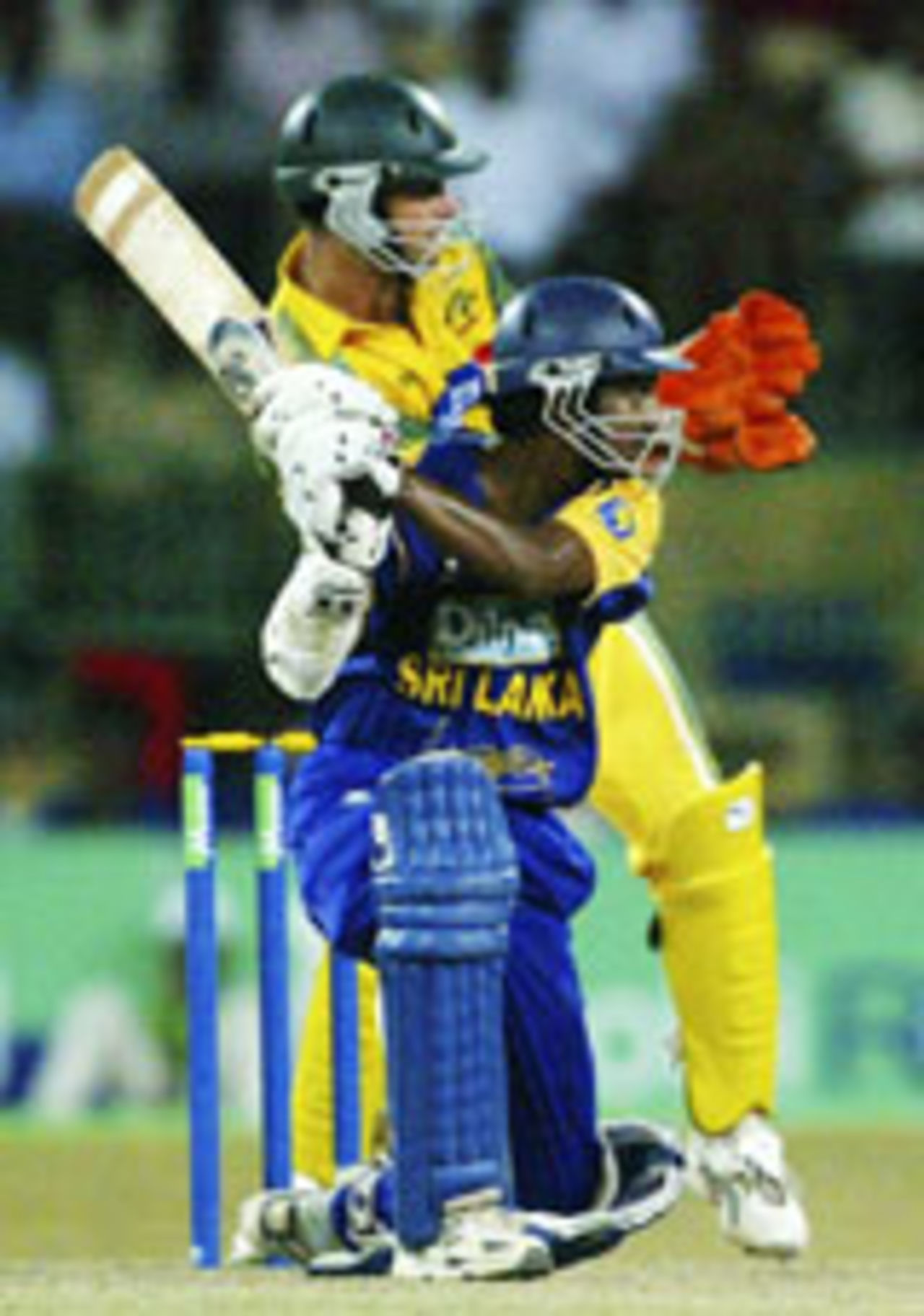 Kumar Sangakkara on the attack, Sri Lanka v Australia, 4th ODI, Colombo, February 27, 2004