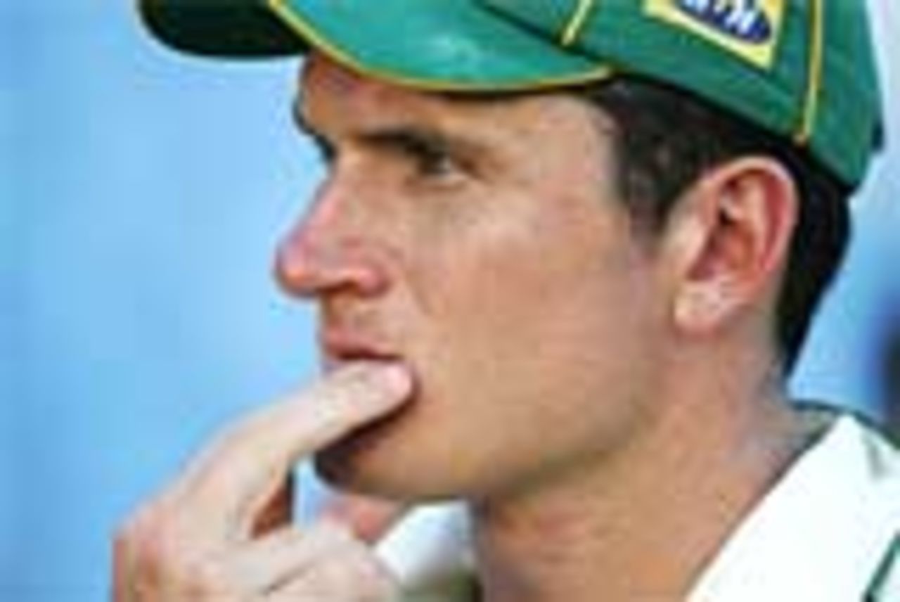 Graeme Smith looks pensive ahead of the 3rd ODI, South Africa v England, Port Elizabeth, February 4, 2005
