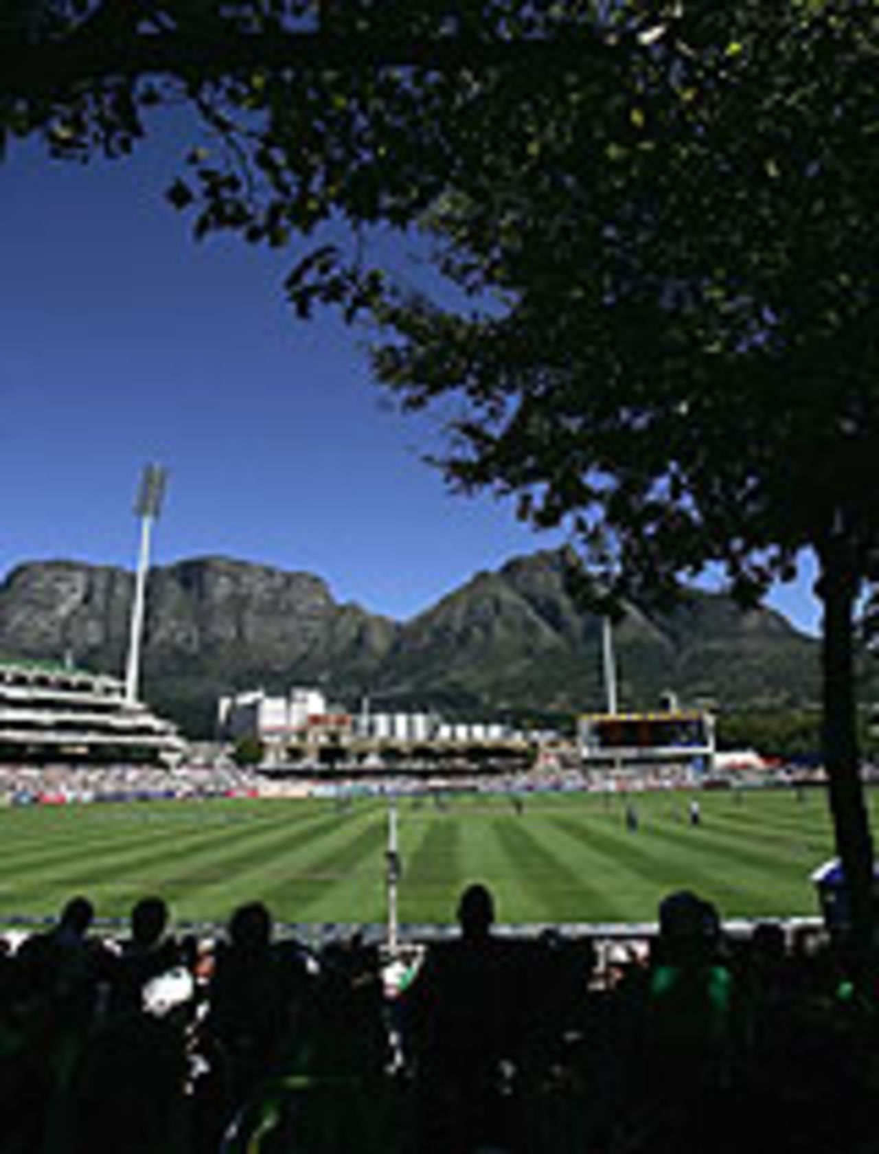 General view of Newlands cricket ground, South Africa v England, Port Elizabeth, February 4, 2005
