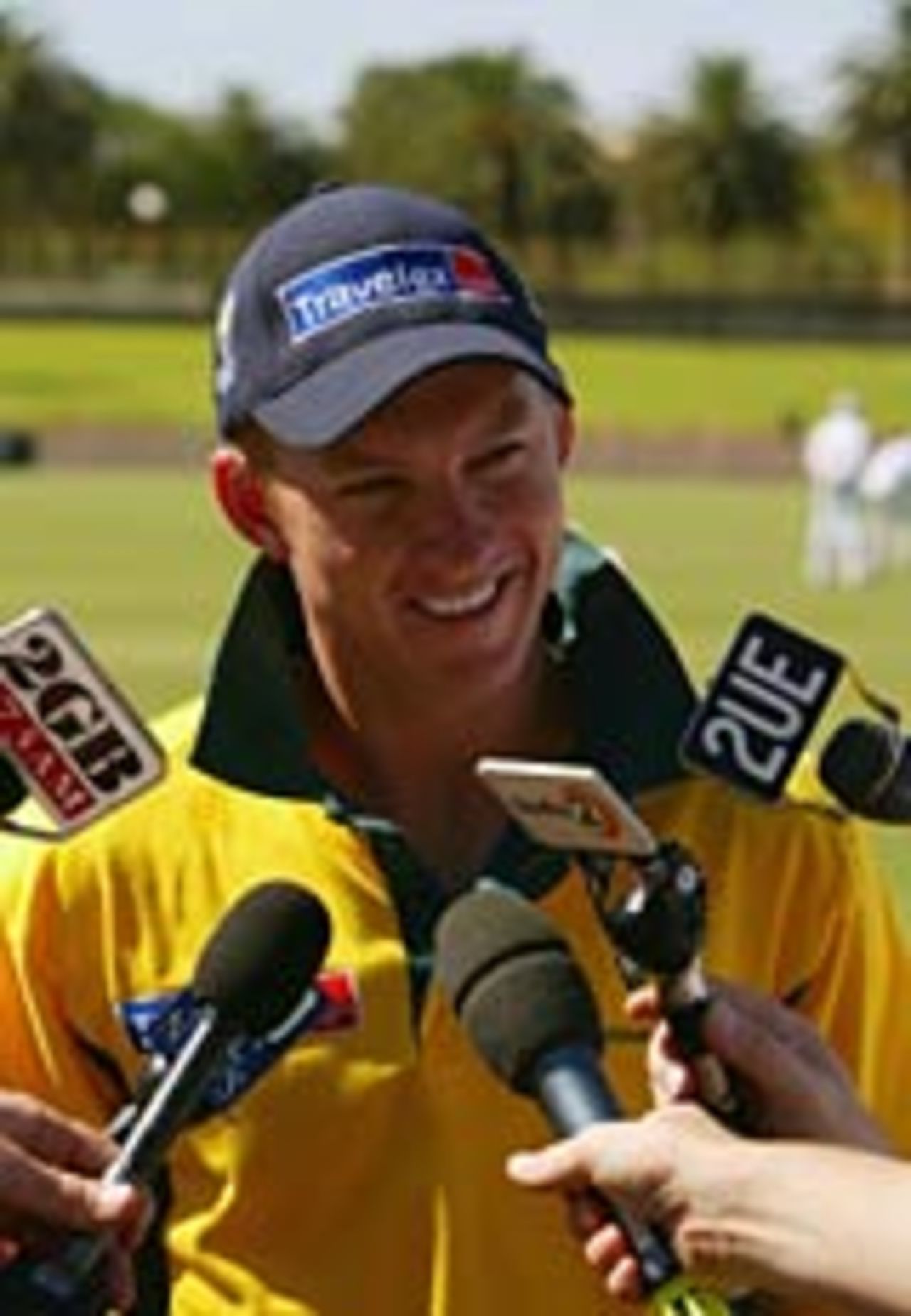 Brett Lee speaks to the media during the unveiling of Australia's retro uniform, Sydney, February 15, 2005