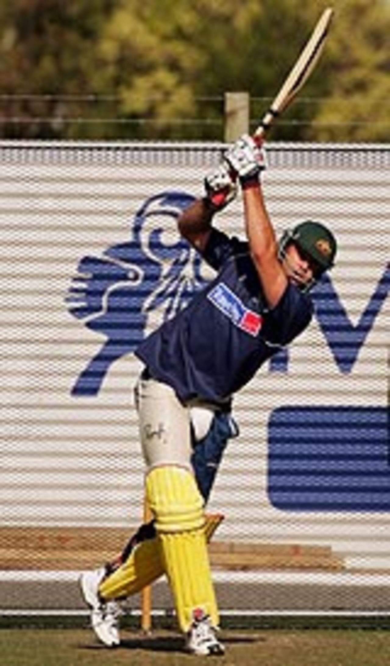 Matthew Hayden practises a heave before the second ODI against New Zealand, at Christchurch, February 21, 2005