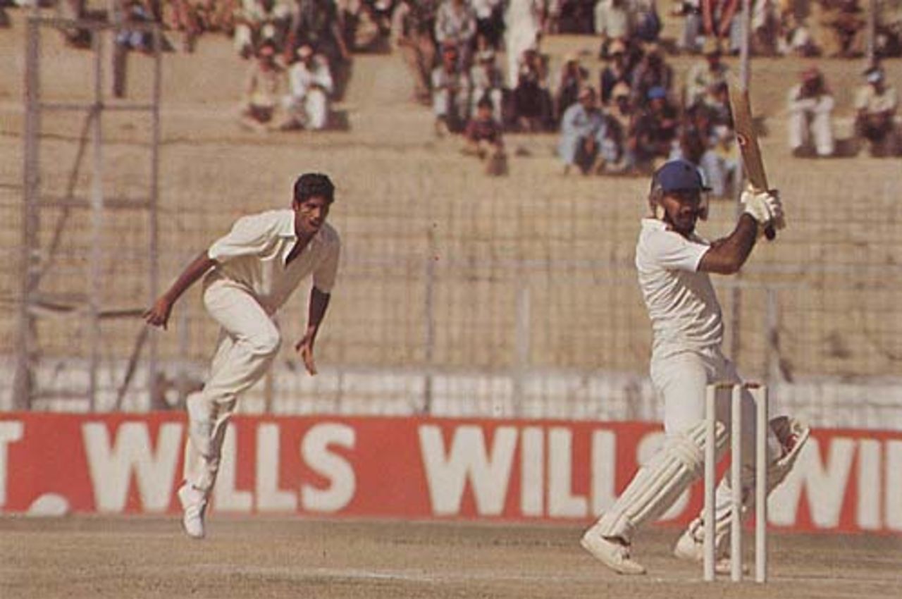 Mudassar Nazar hits four off Sekhar on his way to 152, Pakistan v India, 1982-83