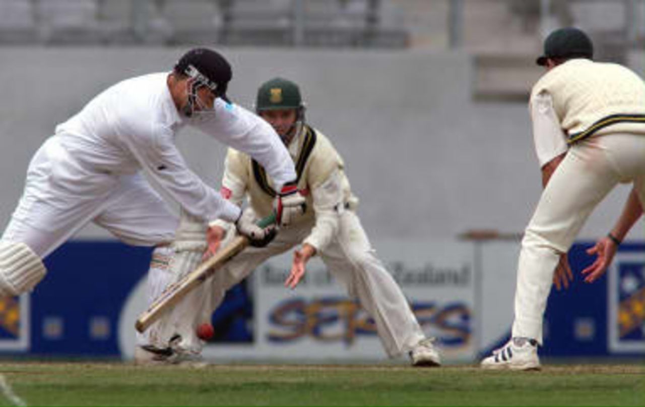 Allott defends during his marathon innings - South Africa in New Zealand, 1998/99, 1st Test, New Zealand v South Africa, Eden Park, Auckland, 2 March 1999