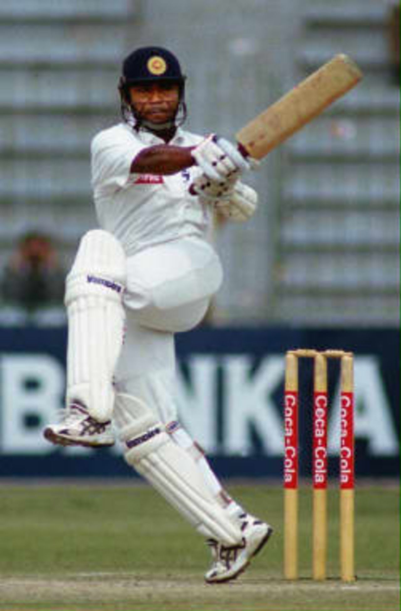 Kaluwitharana hooks for a boundary during his century - Asian Test Championship, 1998/99, 3rd Match, Pakistan v Sri Lanka, Gadaffi Stadium, Lahore, 6 March 1999
