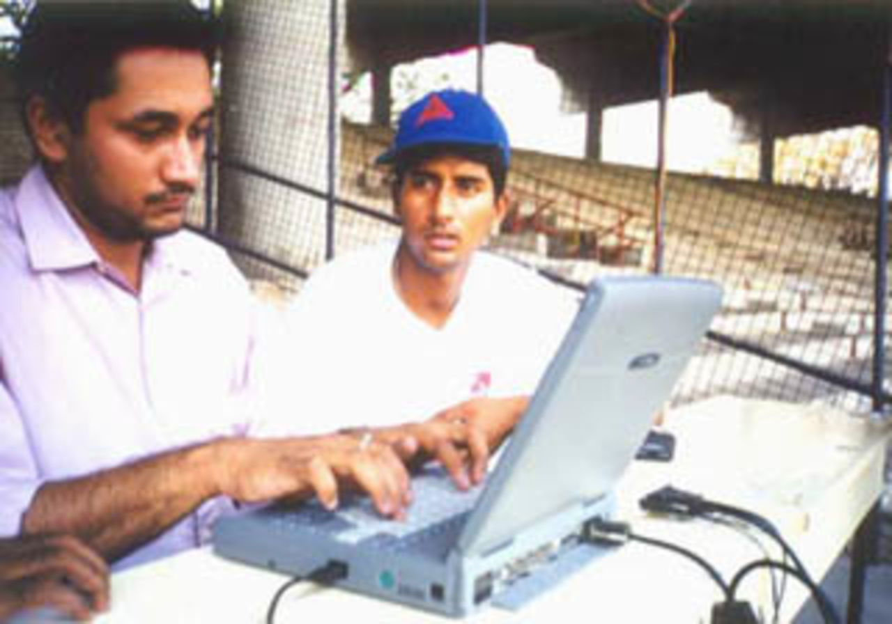 Sadagopan Ramesh answering a question posed on IRC channel cricket during a "live" chat