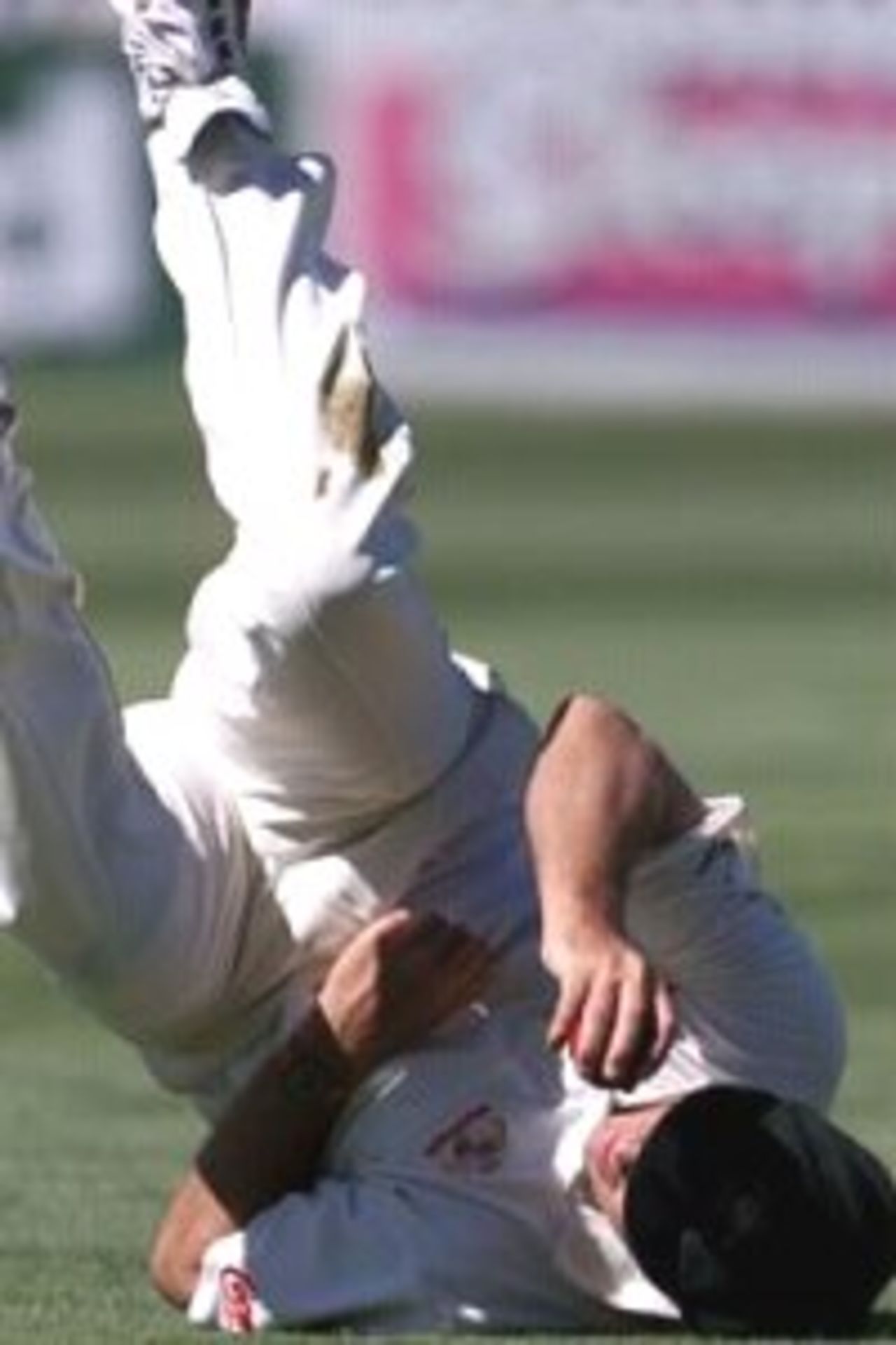 24 Mar 2000: Colin Miller of Australia takes the catch to dismiss Stephen Fleming of New Zealand off the bowling of Shane Warne, during day one of the second test between New Zealand and Australia at the Basin Reserve, Wellington, New Zealand.