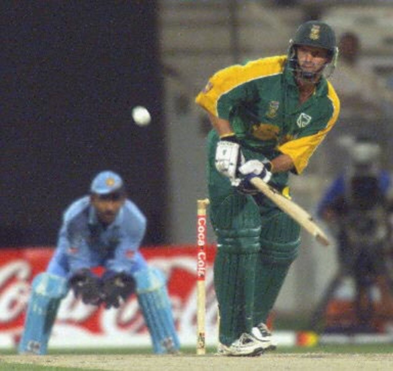 South African Gary Kirsten bats against India at the three-nation Sharjah Cup, 27 March 2000.