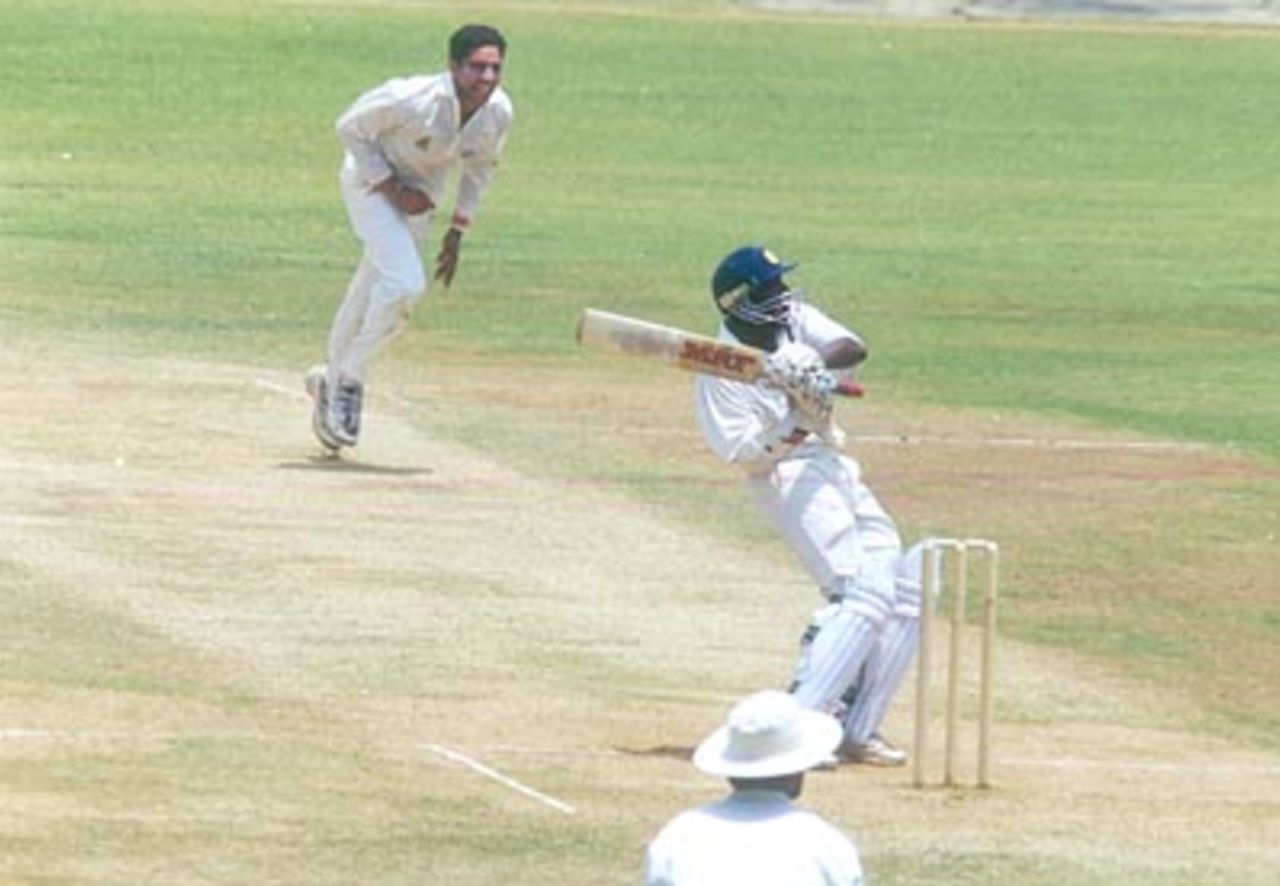 Sridaran Sriram plays a cracking pull shot, Tamil Nadu v Punjab, Ranji Trophy 1999/00, 2nd Quarter-Final, MA Chidambaram Stadium Chepauk, Chennai, 30 March-3 April 2000.