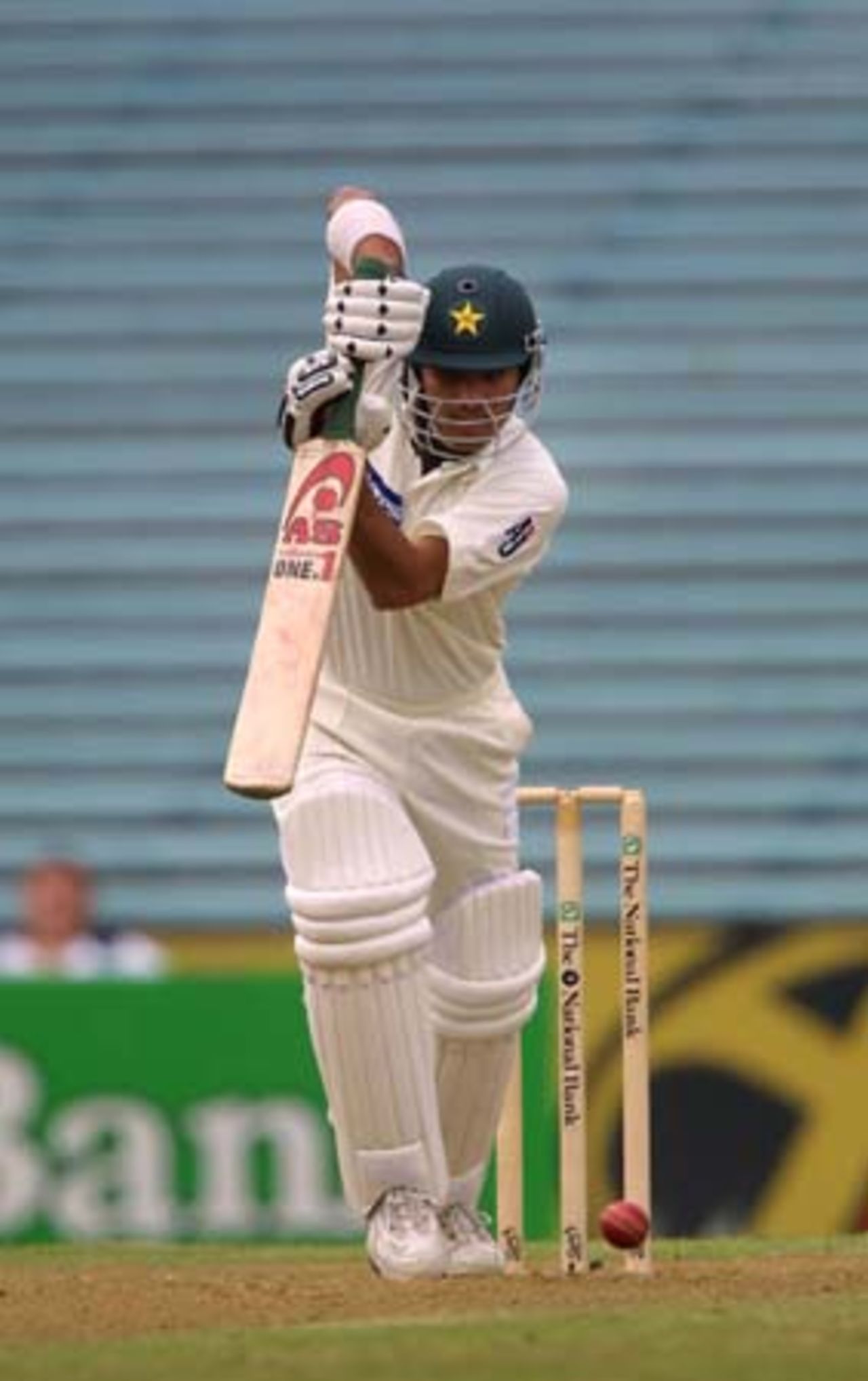 Debutant Pakistan opening batsman Imran Farhat drives on the off side during his innings of 23. 1st Test: New Zealand v Pakistan at Eden Park, Auckland, 8-12 March 2001 (8 March 2001).