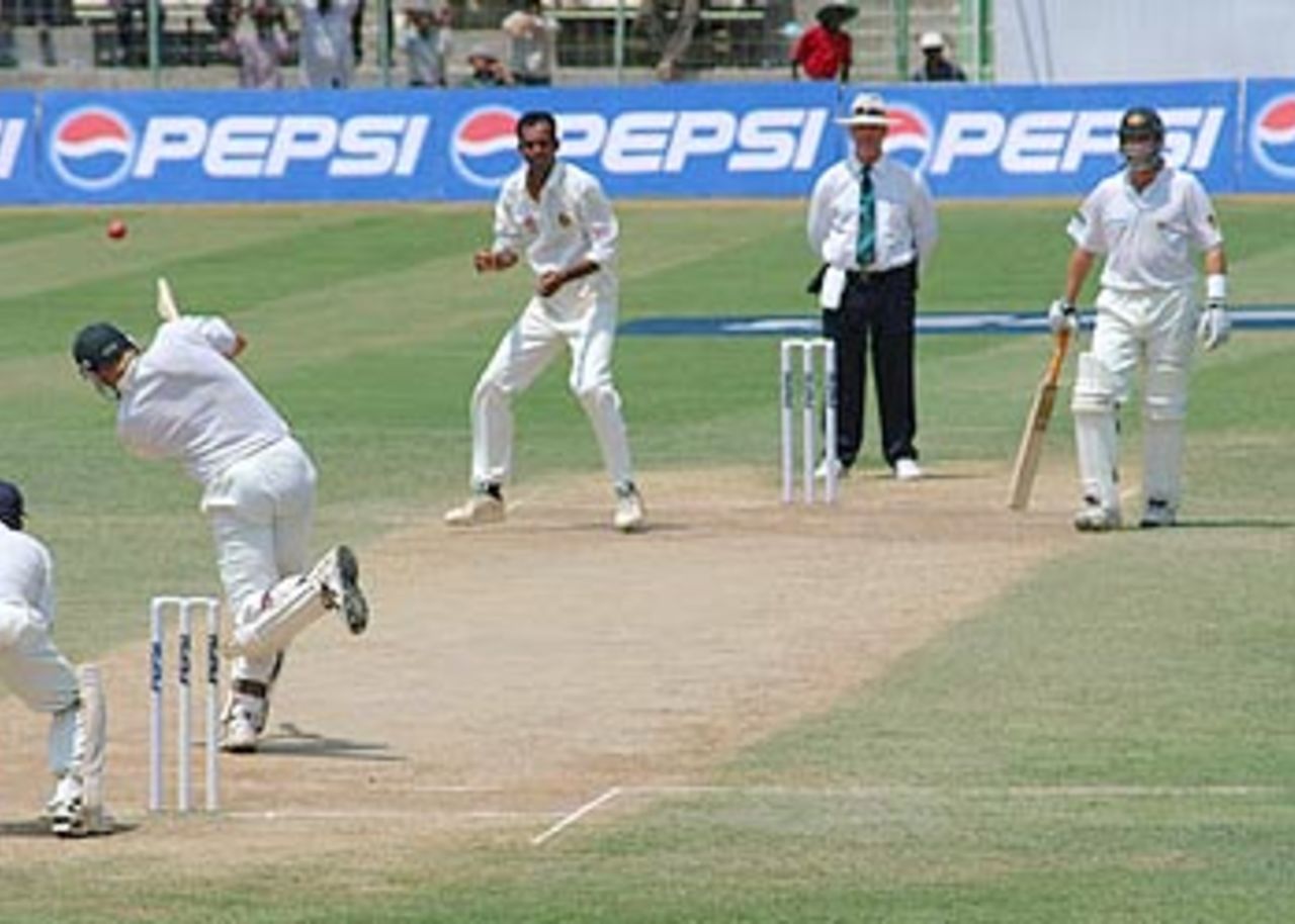 18 Mar 2001: Australia in India, India v Australia 3rd Test, MA Chidambaram Stadium, Chepauk, Chennai, 18-22 Mar 2001(Day 1).