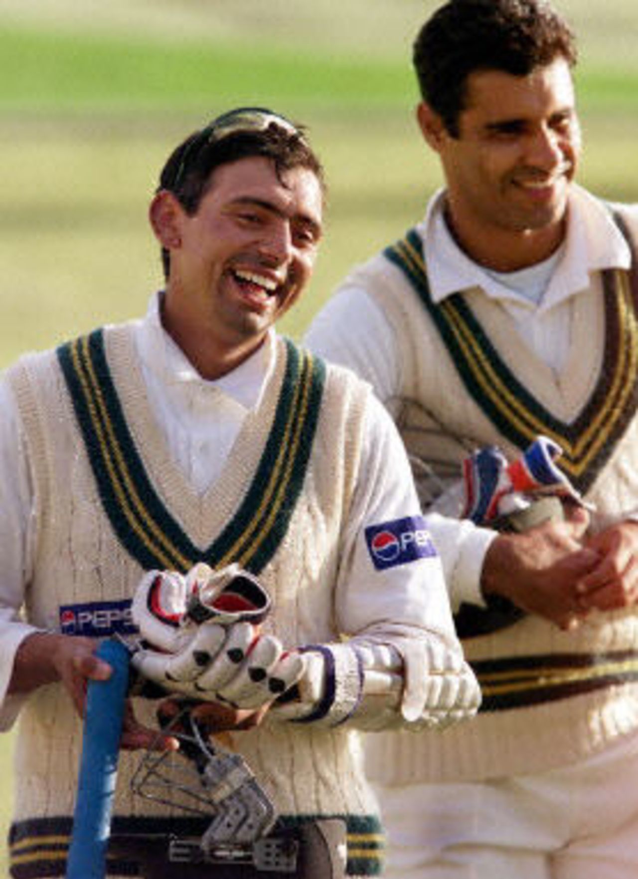 Saqlain Mushtaq is all smiles after batting all day to be 98 not out at stumps with compatriot Waqar Younis,  day 4, 2nd Test at Christchurch, 15-19 March 2001.