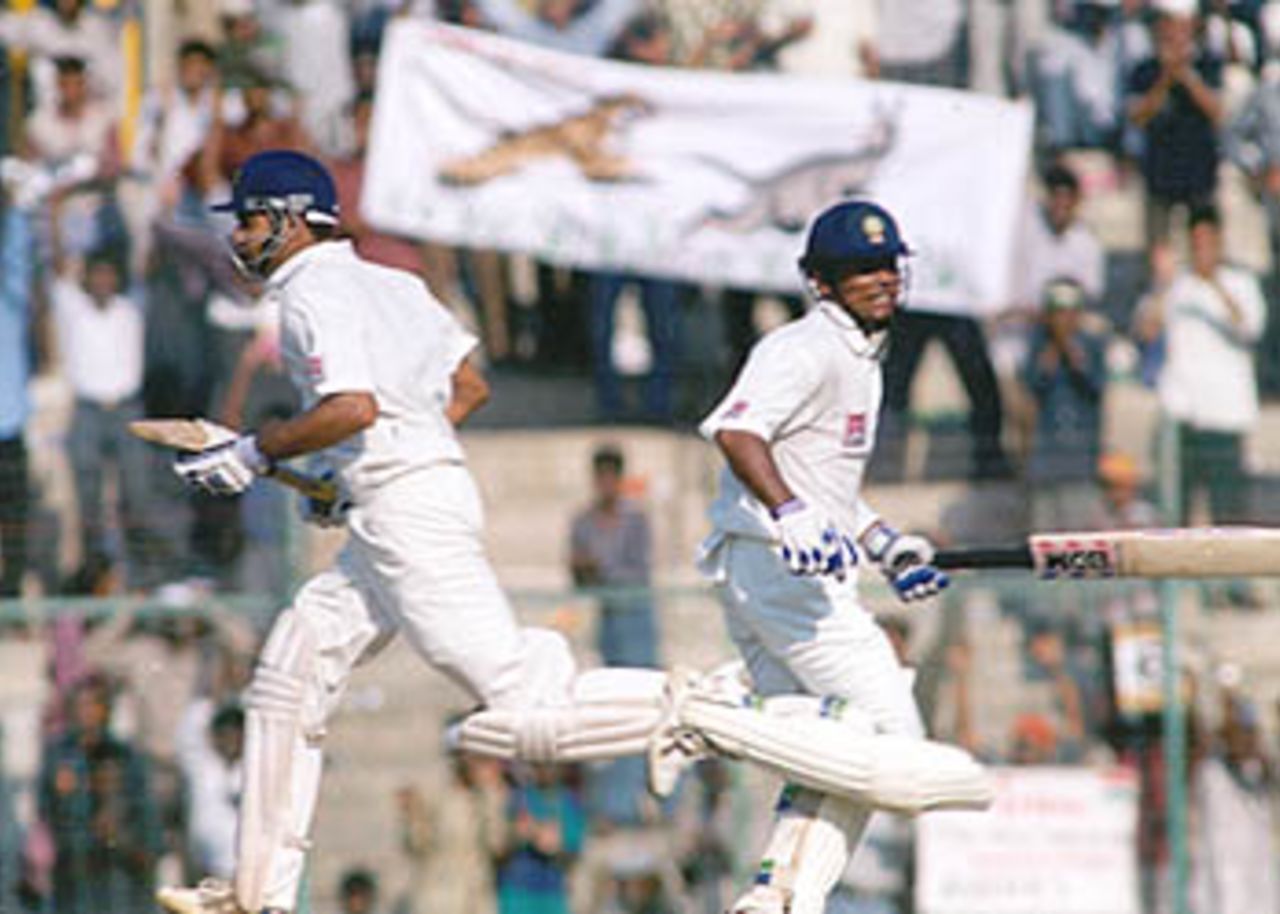 19 Mar 2001: Australia in India, India v Australia 3rd Test, MA Chidambaram Stadium, Chepauk, Chennai, 18-22 Mar 2001(Day 2).