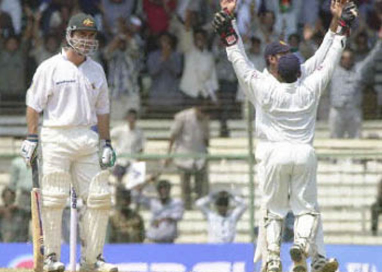 21 Mar 2001: Australia in India, India v Australia 3rd Test, MA Chidambaram Stadium, Chepauk, Chennai, 18-22 Mar 2001(Day 4).