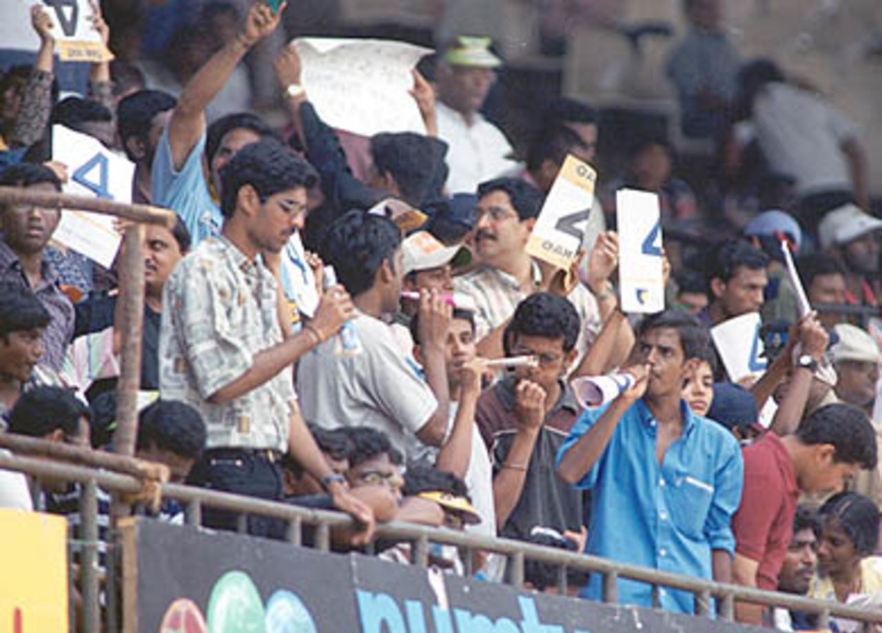 22 Mar 2001: Australia in India, India v Australia 3rd Test, MA Chidambaram Stadium, Chepauk, Chennai, 18-22 Mar 2001(Day 5).
