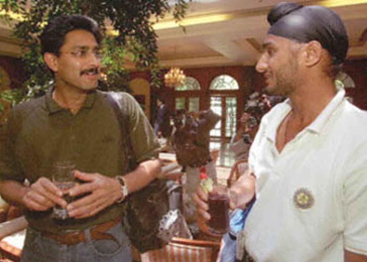 24 March 2001:The two teams undergo a rigorous workout at Bangalore on the eve of their five match one-day series