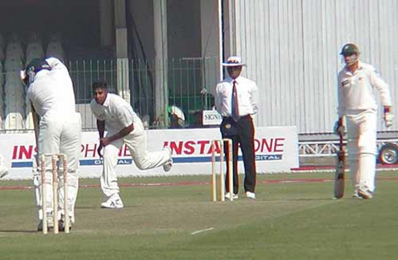 ATC Final Sri Lanka v Pakistan at Gaddafi Stadium in Lahore, 6 - 10 March 2002