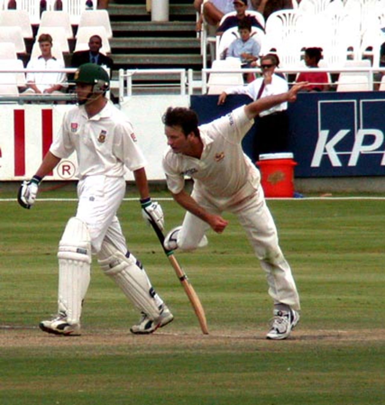 Steve Waugh bowling at Newlands
