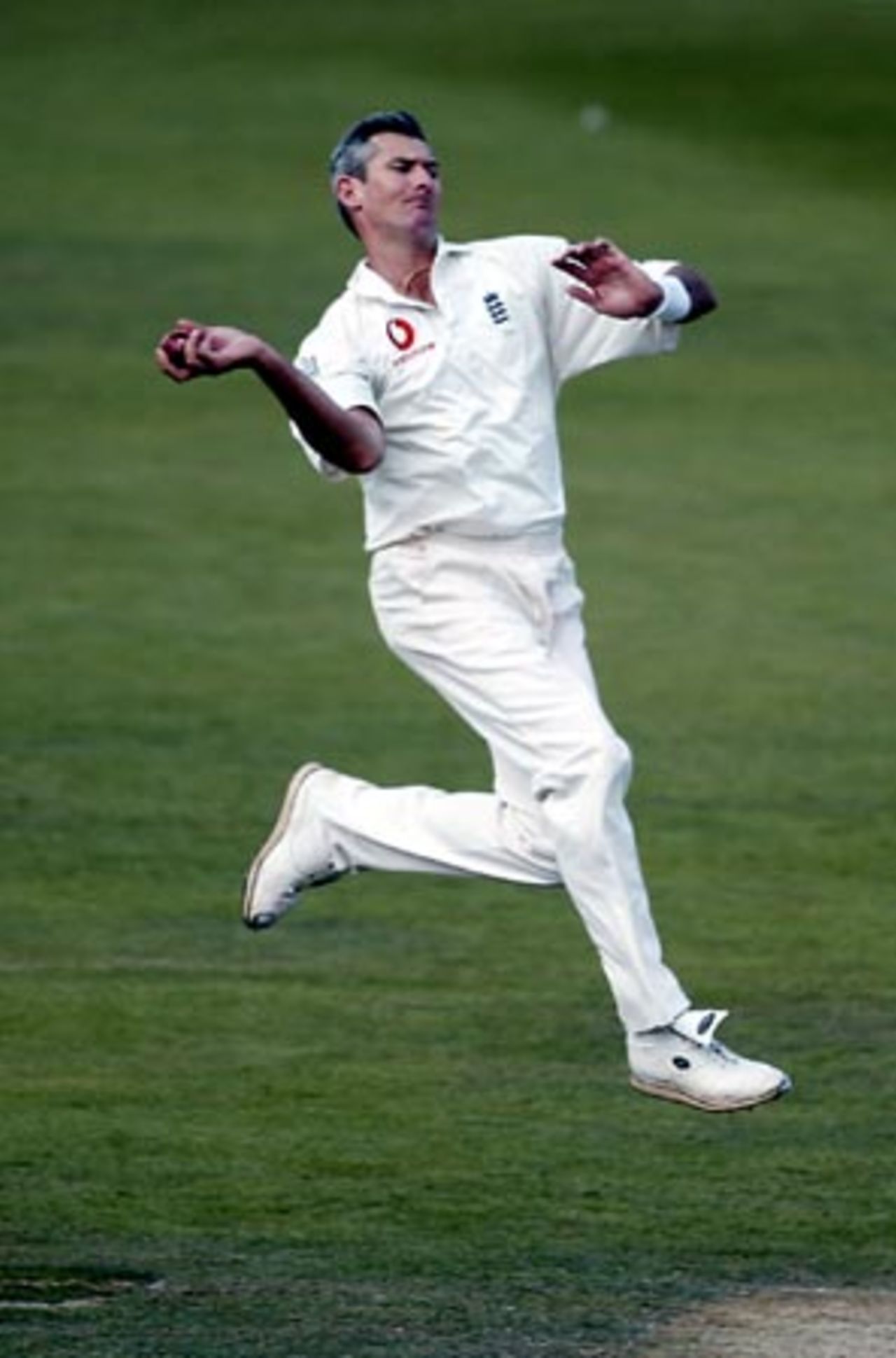 England bowler Andy Caddick delivers a ball during his second innings spell of 6-122 from 25 overs. 1st Test: New Zealand v England at Jade Stadium, Christchurch, 13-17 March 2002 (16 March 2002).